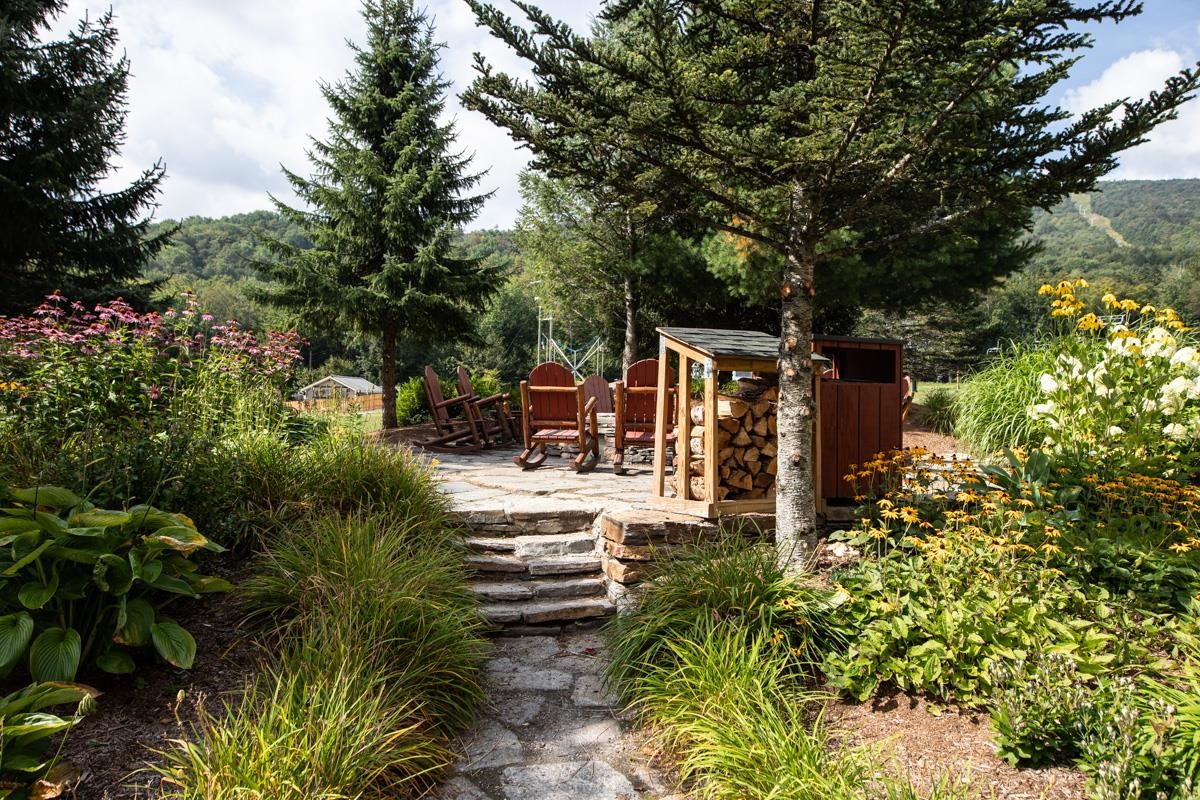 444/446 Qtr. I I I Jackson Gore Inn