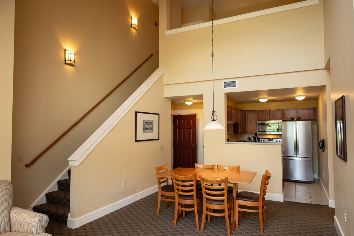 444/446 Qtr. I I I Jackson Gore Inn