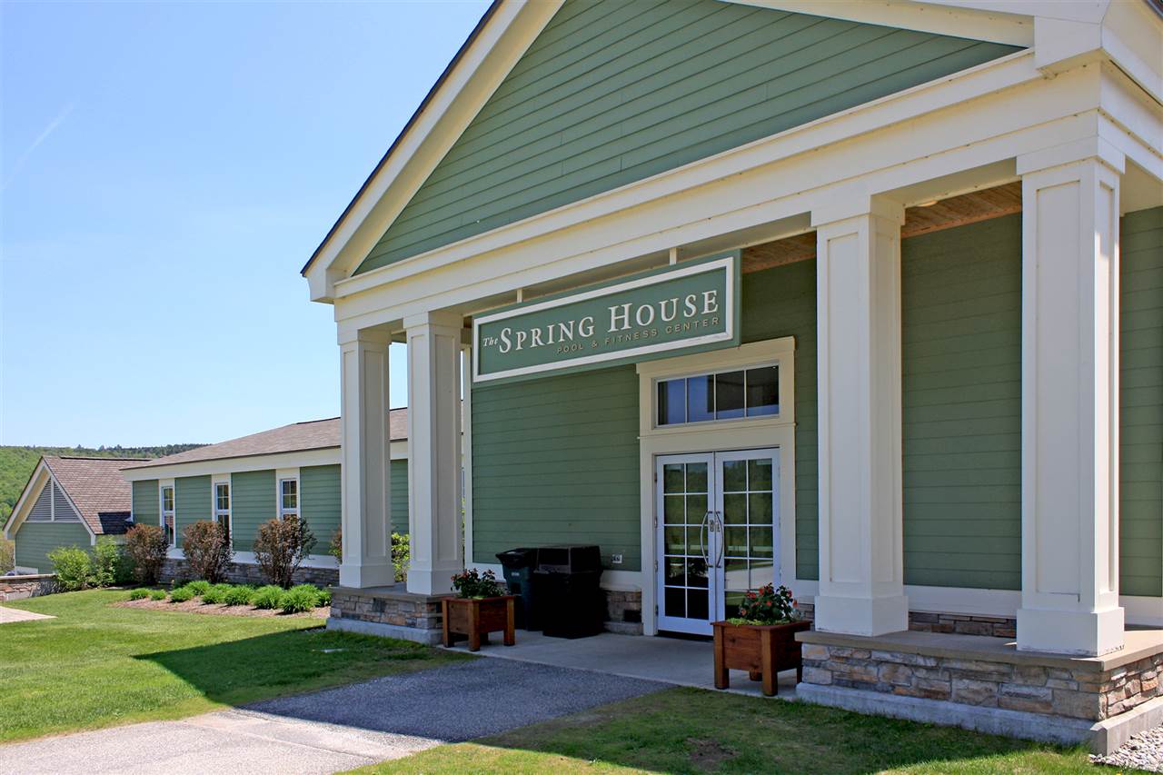 444/446 Qtr. I I I Jackson Gore Inn