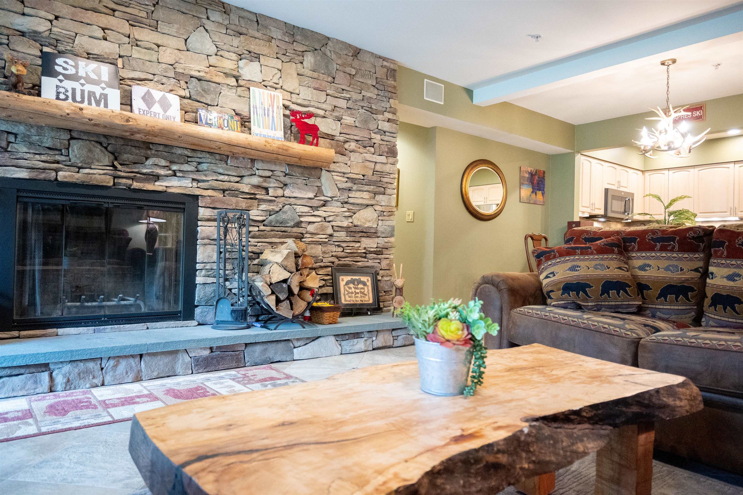 145 Ledgewood Road Unit: D4
