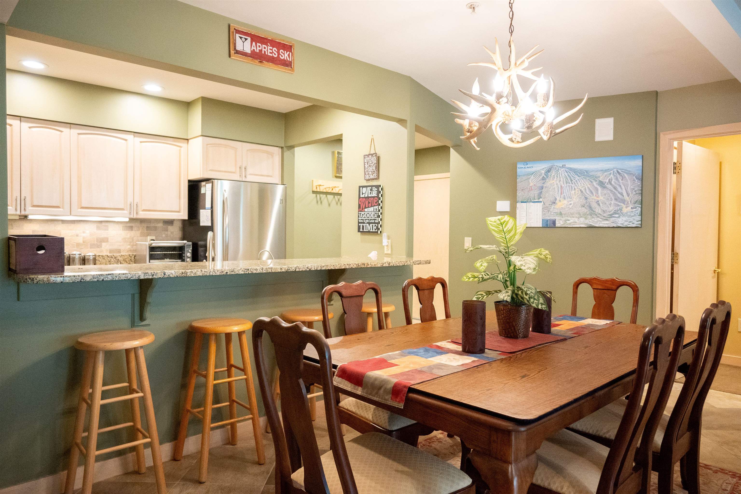 145 Ledgewood Road Unit: D4