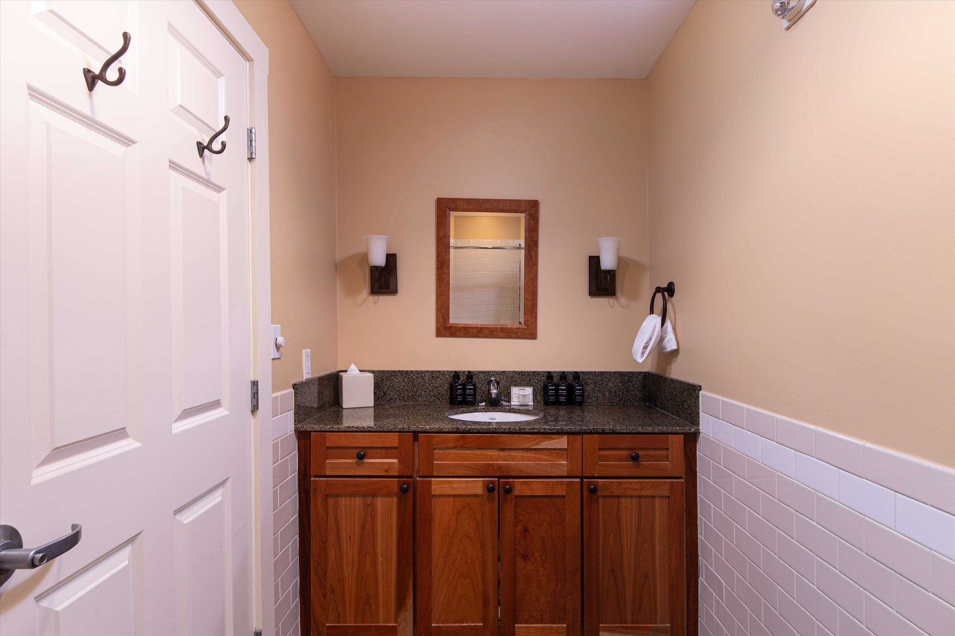 621/623 Qtr. I, Adams House