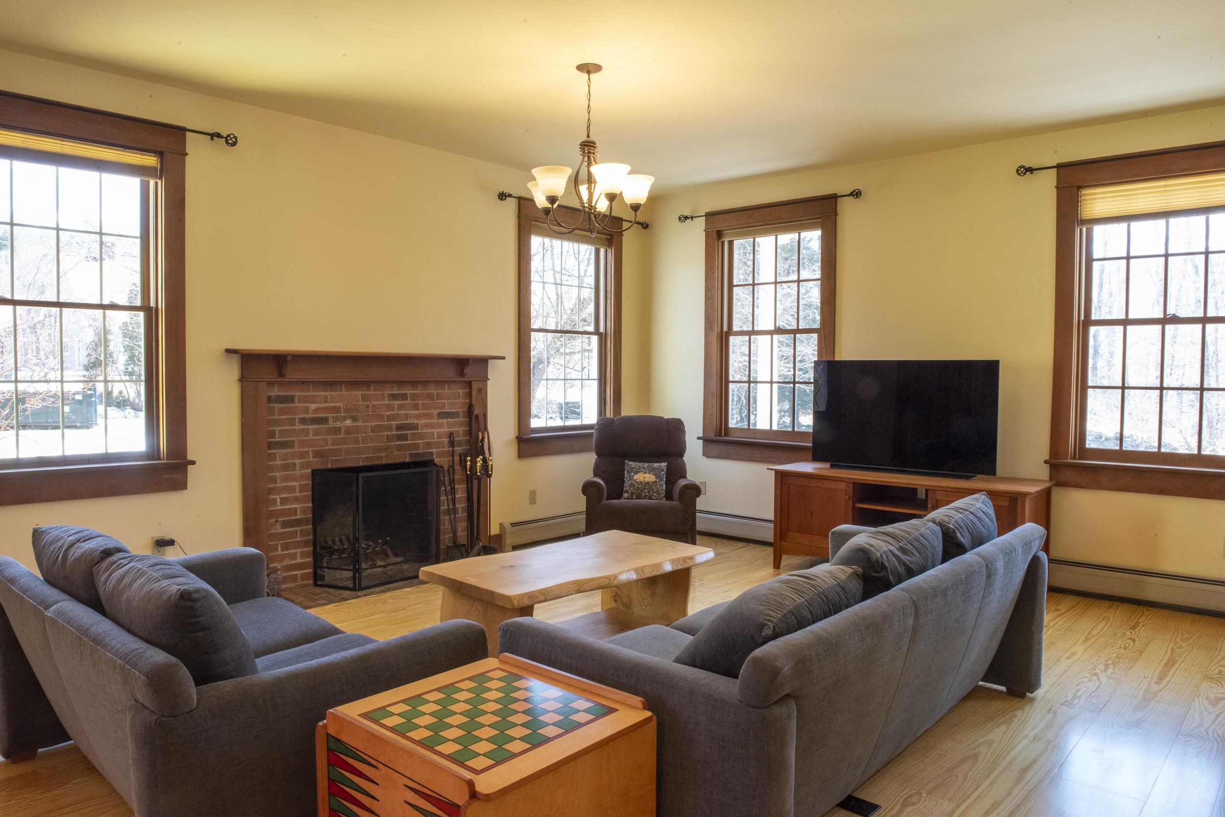 1502 Popple Dungeon Road