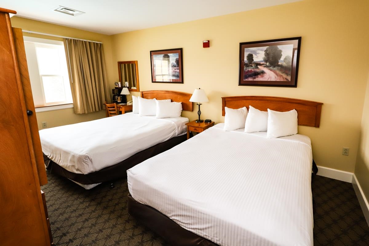 228/230 Qtr. I I I Jackson Gore Inn