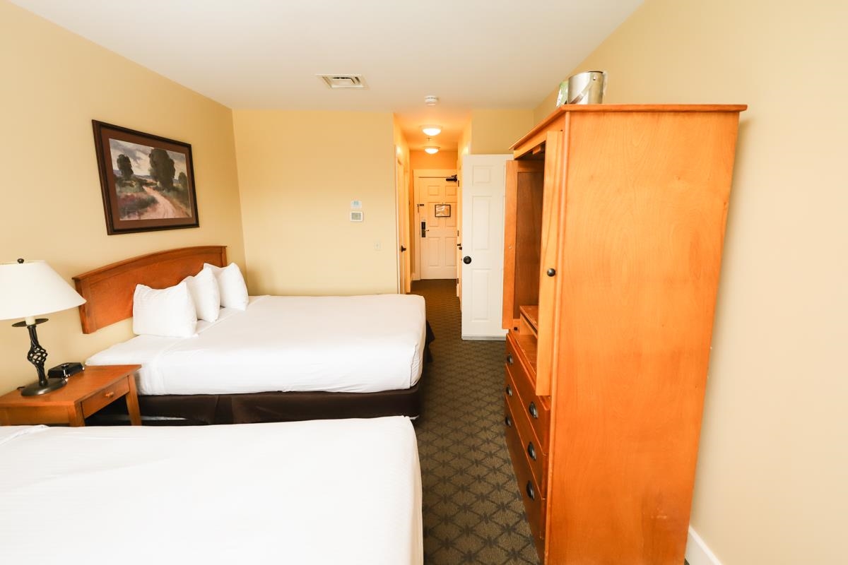 228/230 Qtr. I I I Jackson Gore Inn