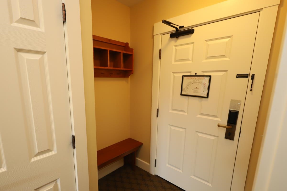 228/230 Qtr. I I I Jackson Gore Inn