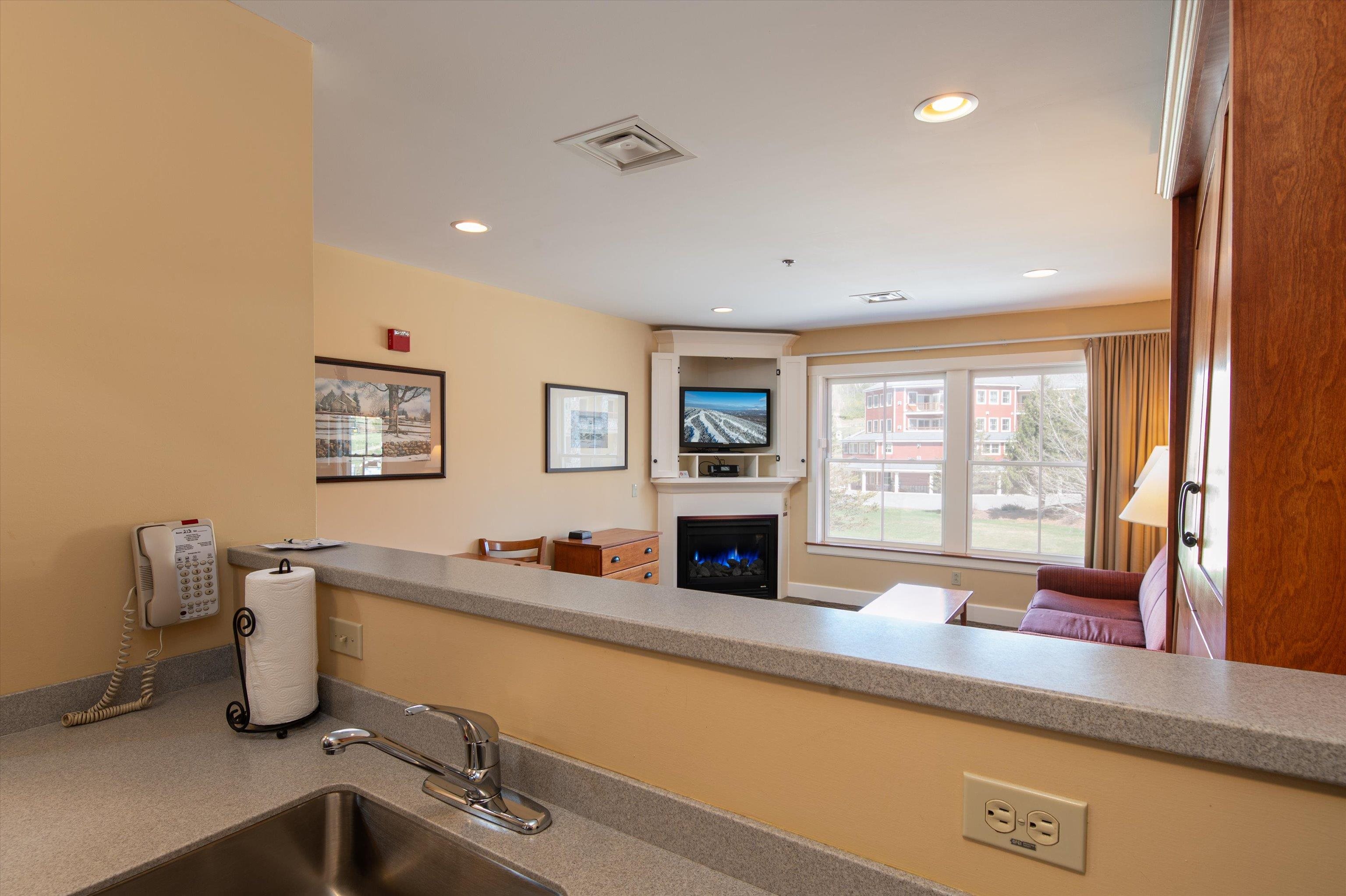 211/213 Qtr. I I Jackson Gore Inn