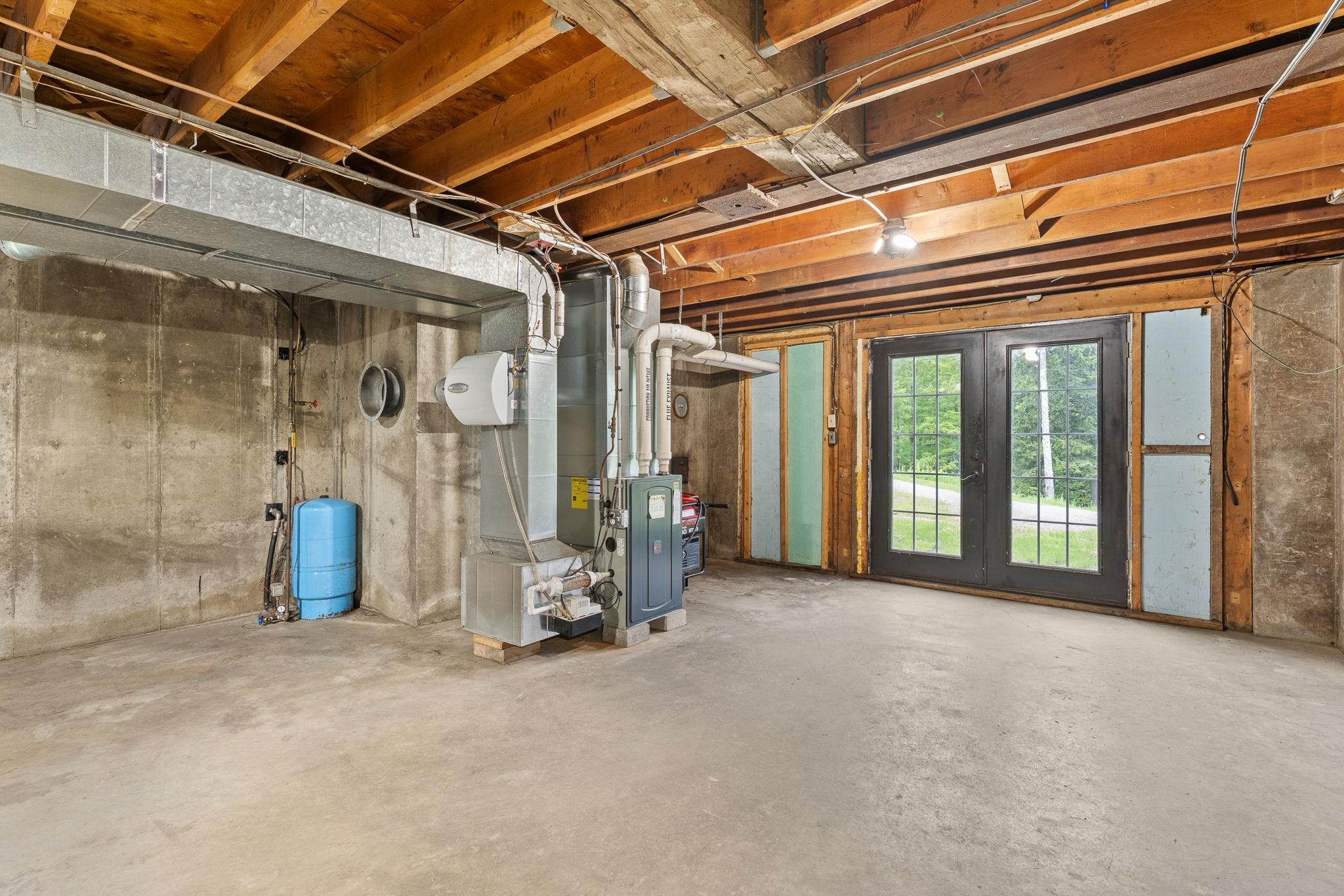 403 Horseshoe Way