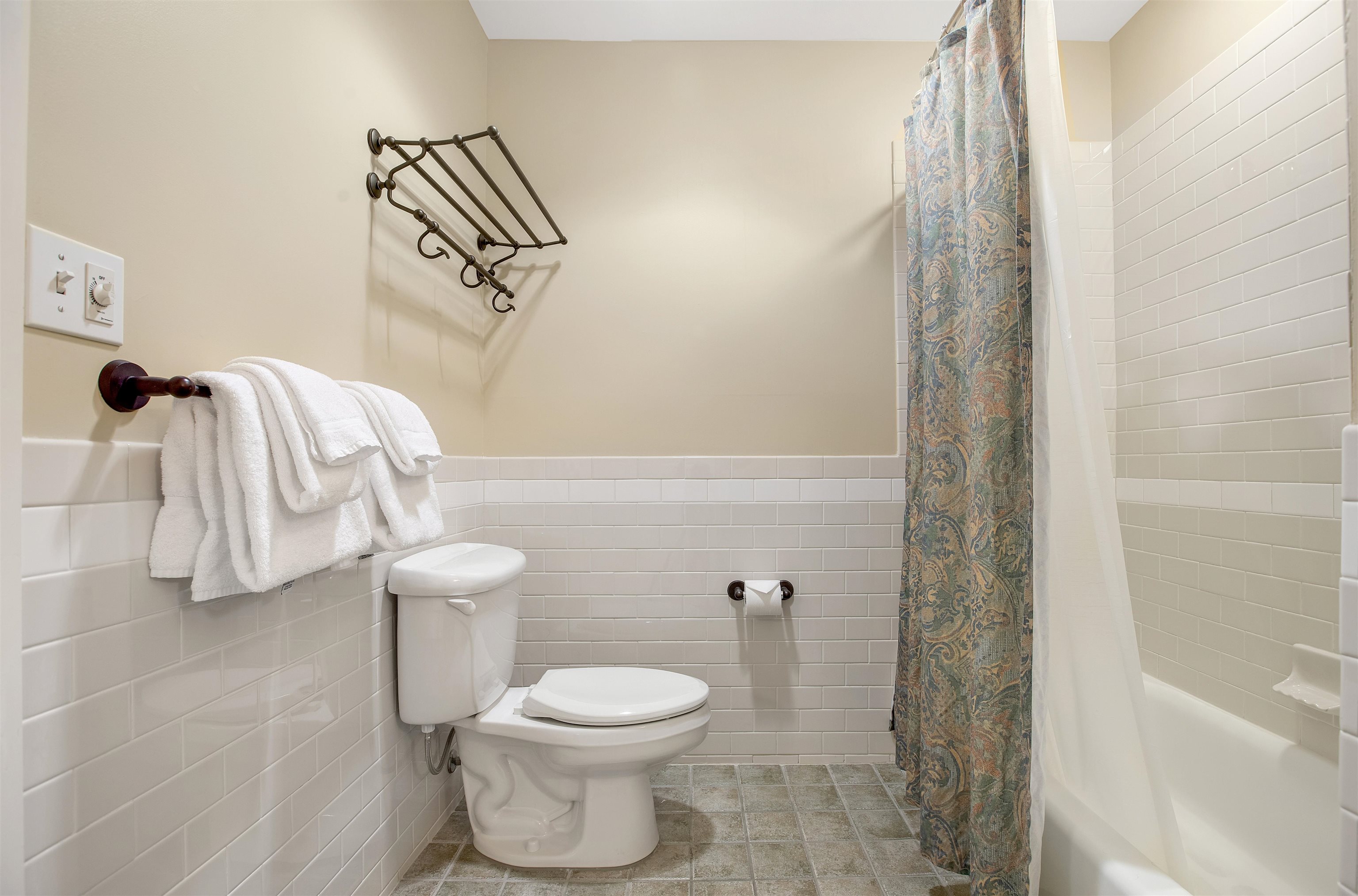 517-519 Jackson Gore Road Unit: 517-519 QTR I