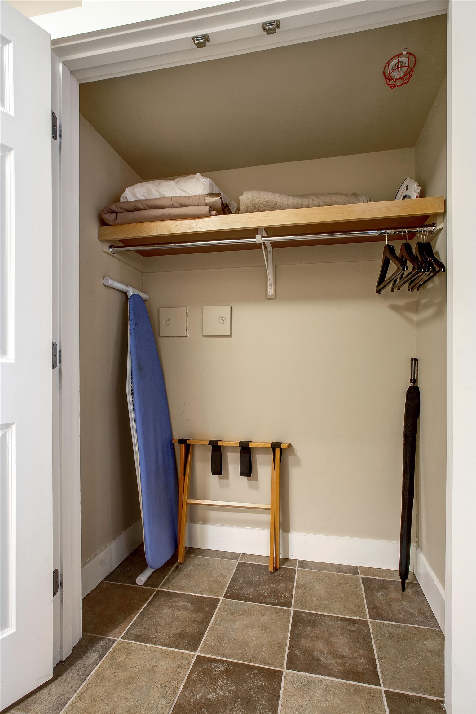 517-519 Jackson Gore Road Unit: 517-519 QTR I