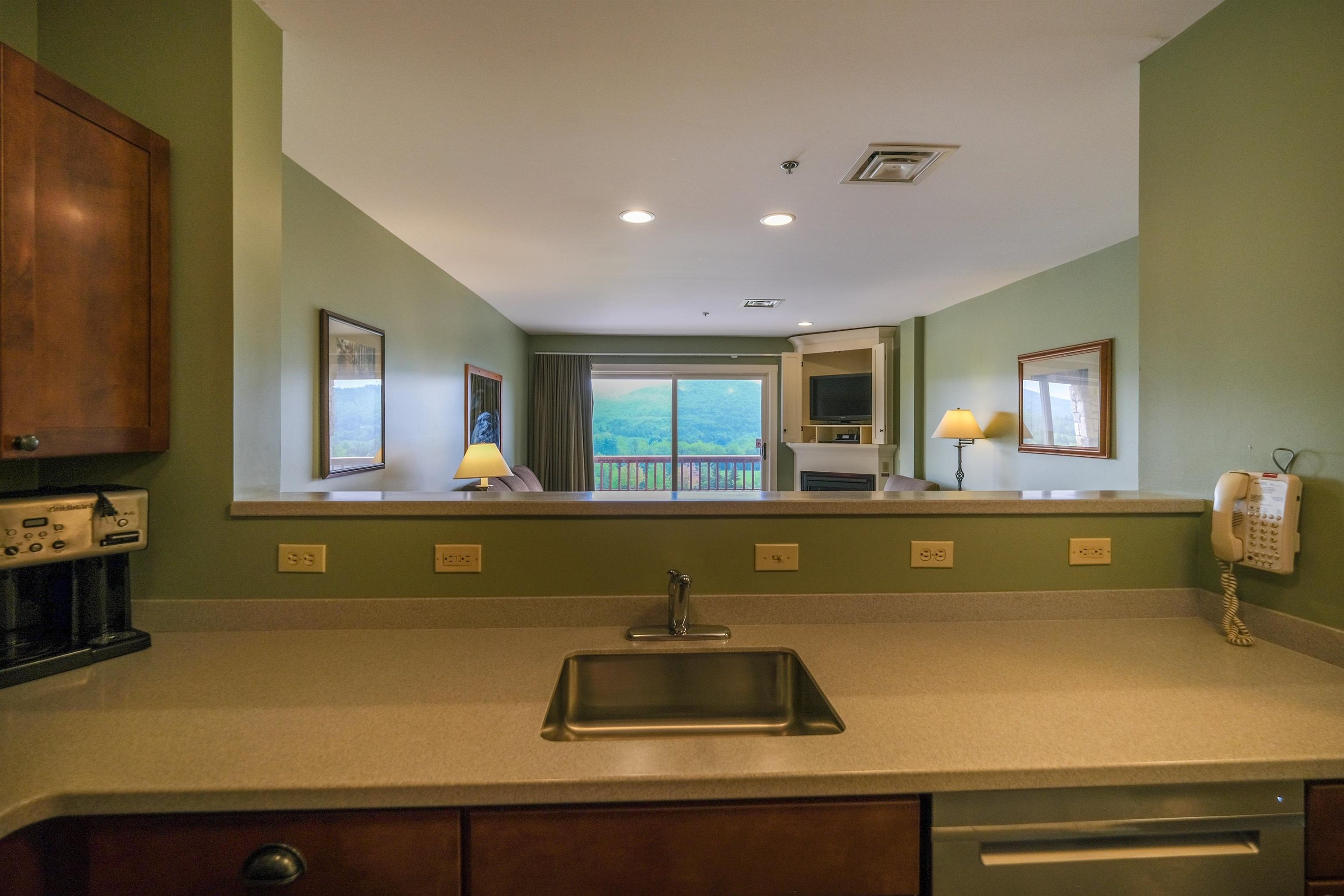 342/344 Jackson Gore Inn Unit: 342/344 Q1