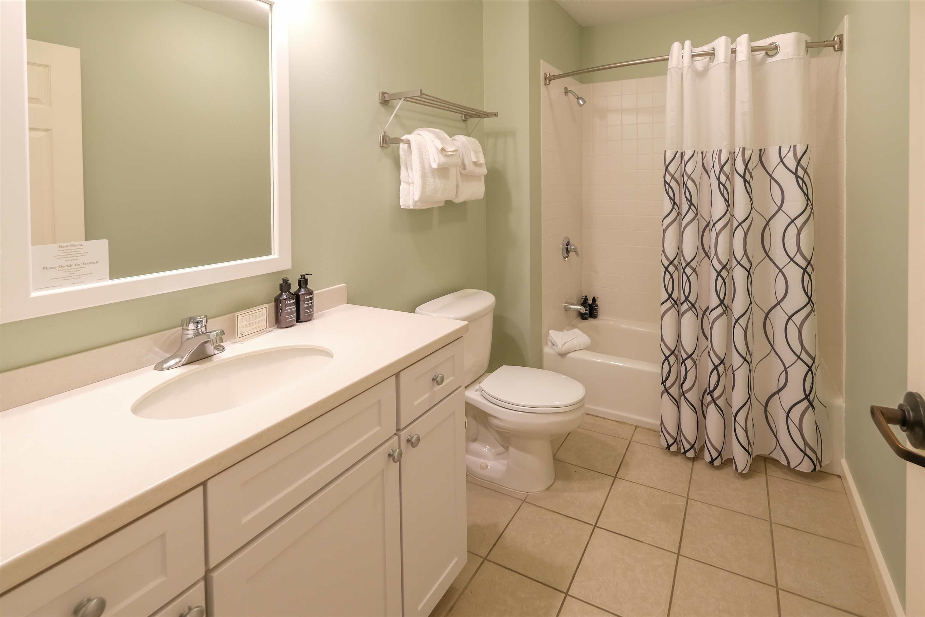 342/344 Jackson Gore Inn Unit: 342/344 Q1