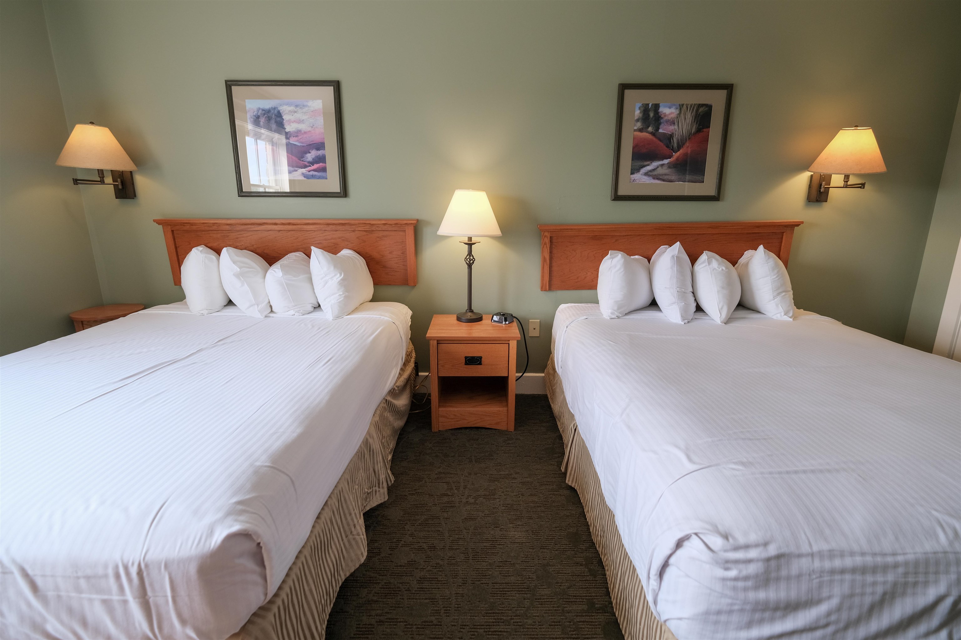 342/344 Jackson Gore Inn Unit: 342/344 Q1