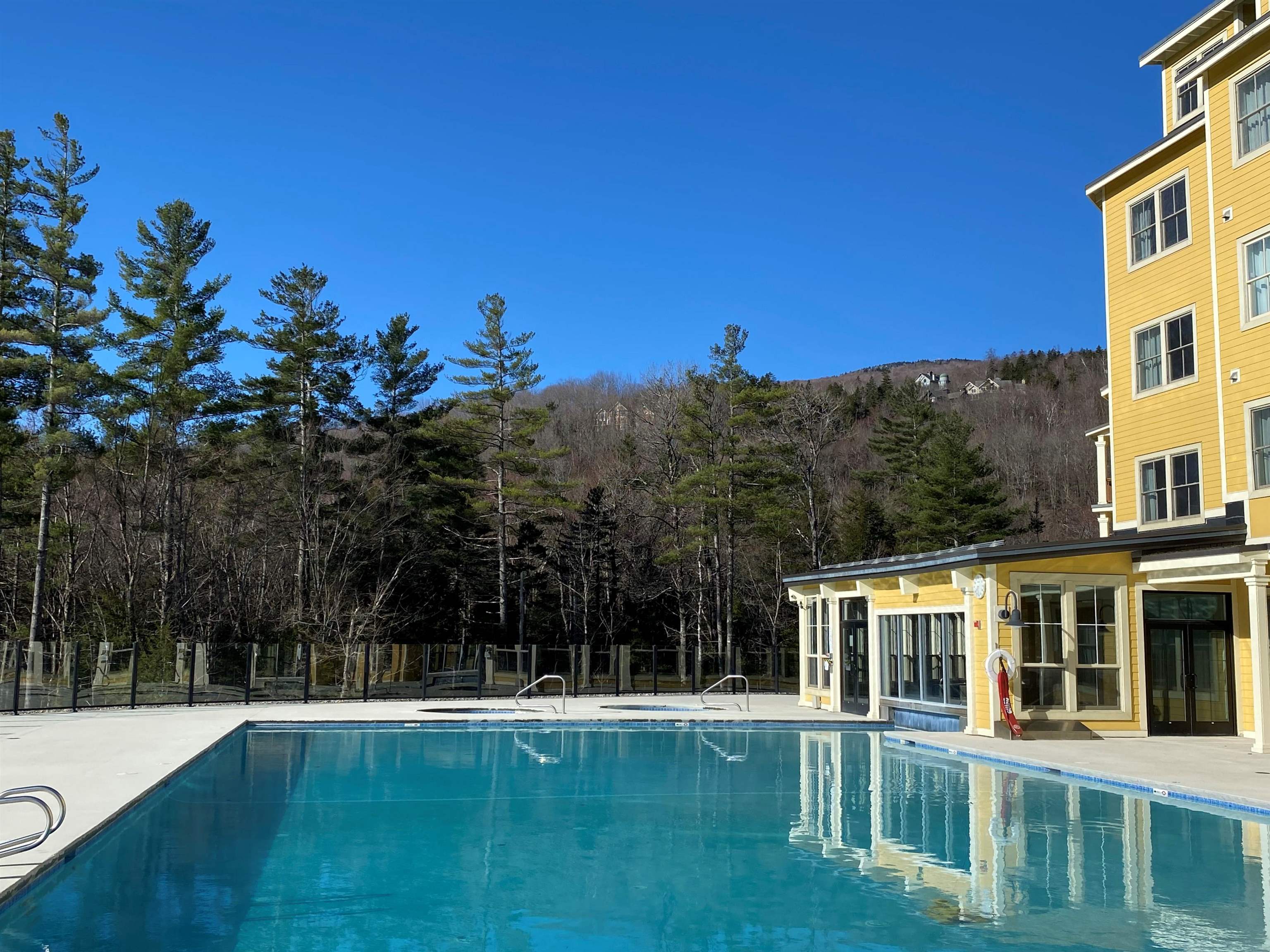 342/344 Jackson Gore Inn Unit: 342/344 Q1