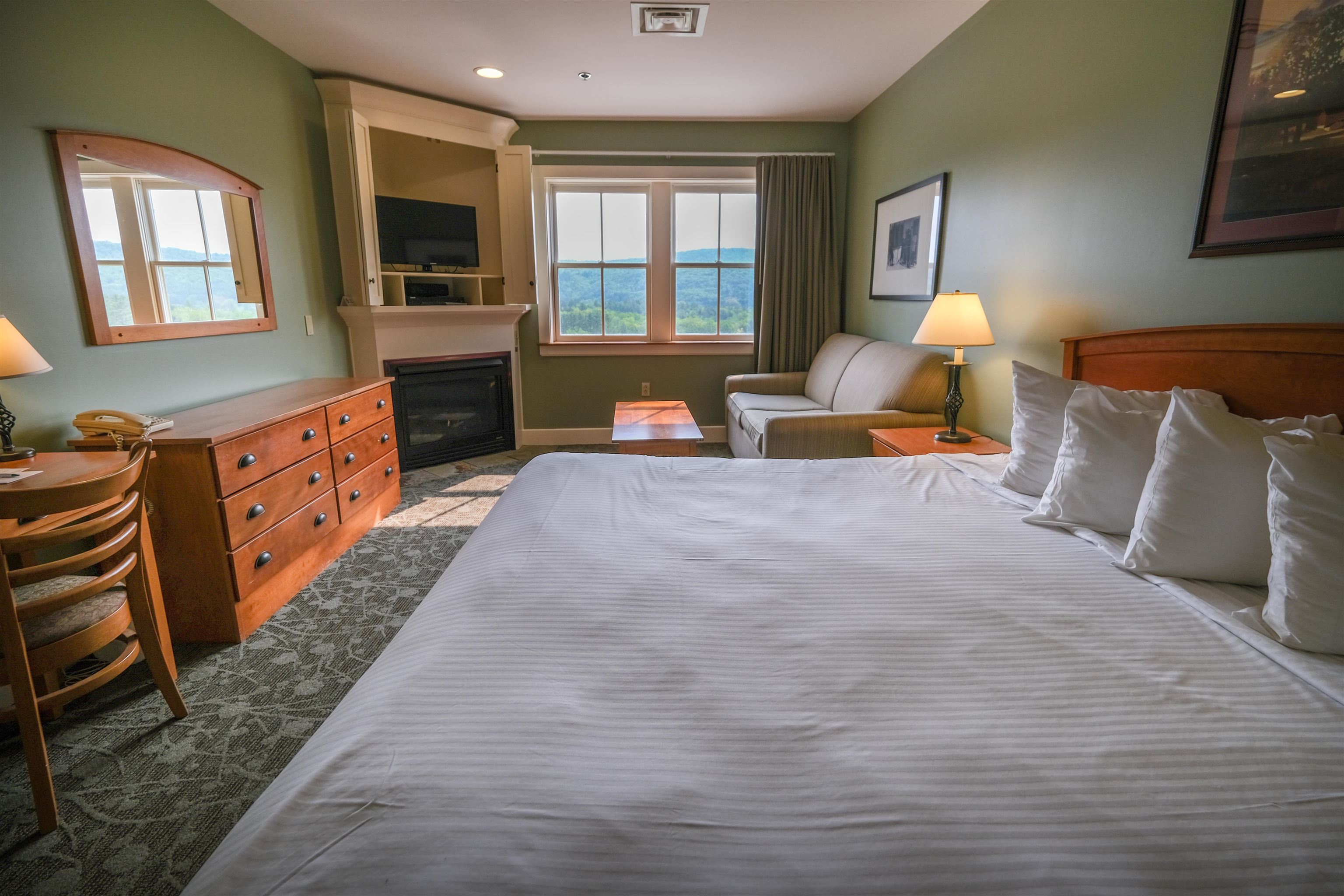 342/344 Jackson Gore Inn Unit: 342/344 Q1