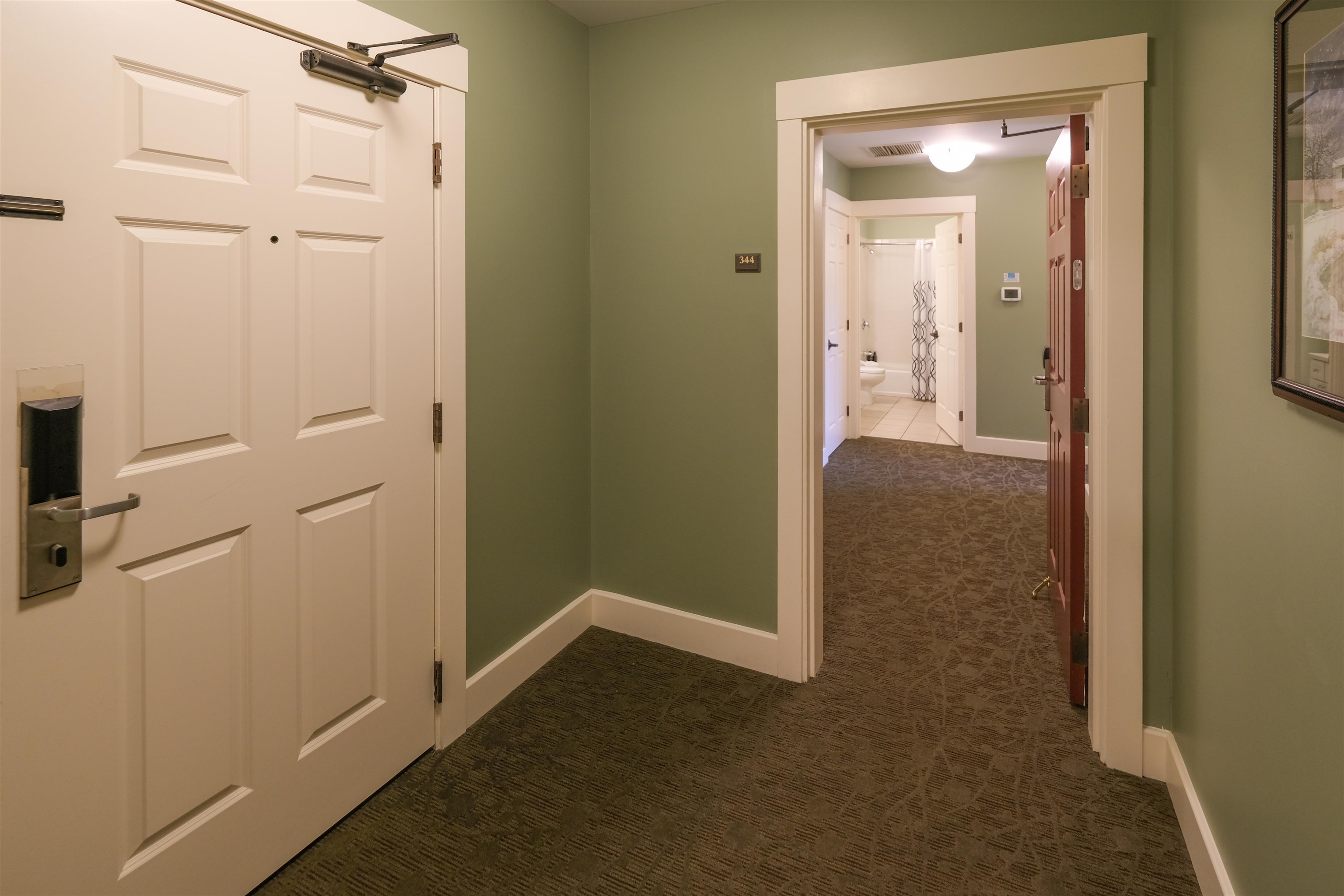 342/344 Jackson Gore Inn Unit: 342/344 Q1