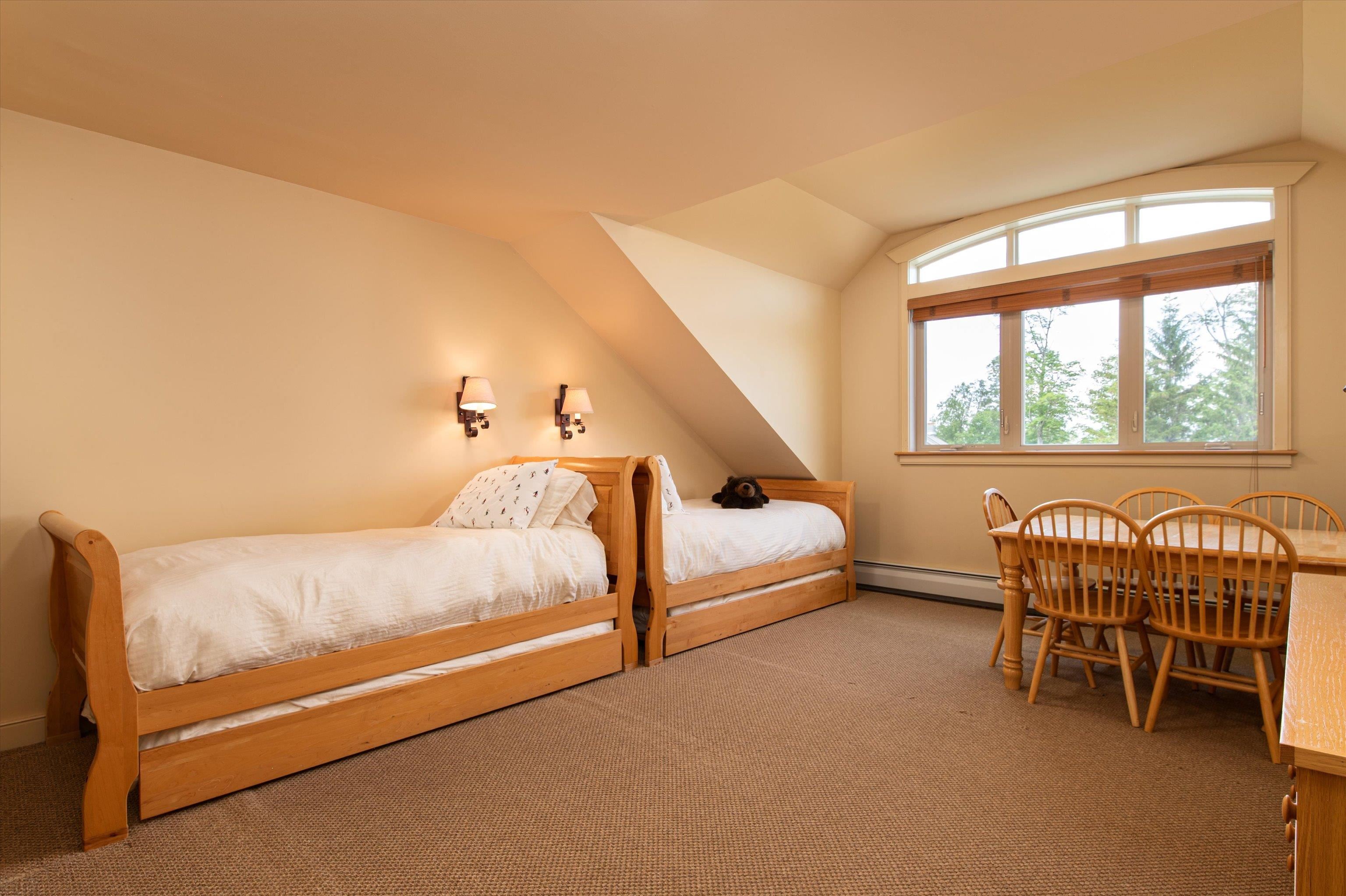 51 Alpine Way Unit: A4