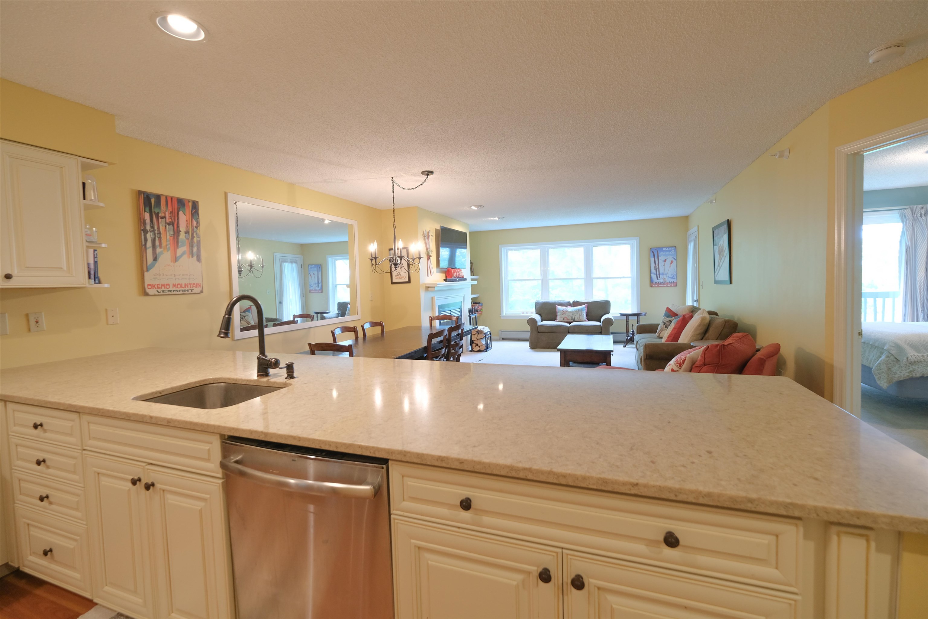 42 Harrison Lane Unit: M 205