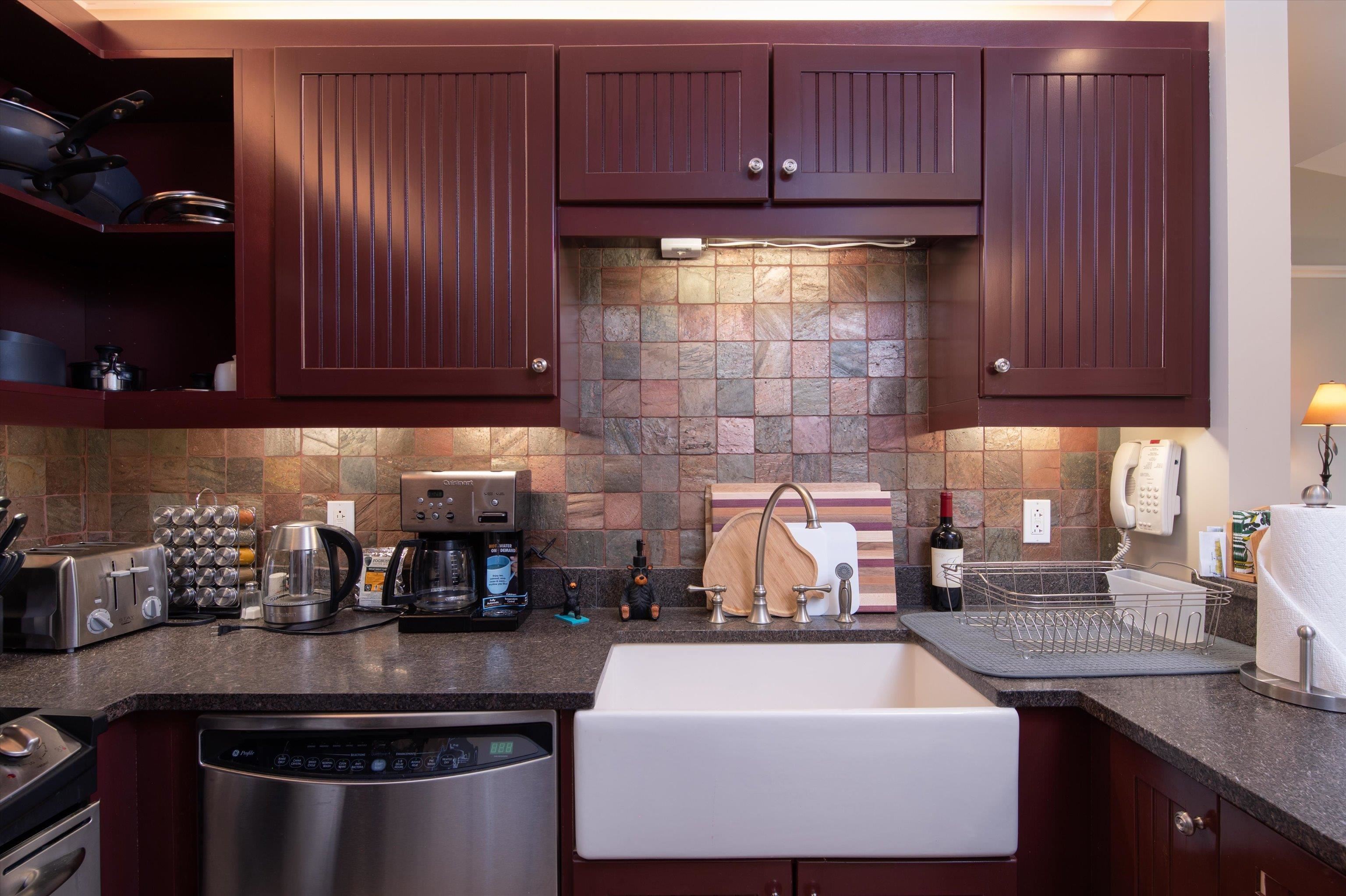 193 Jackson Gore Road Unit: 840/842