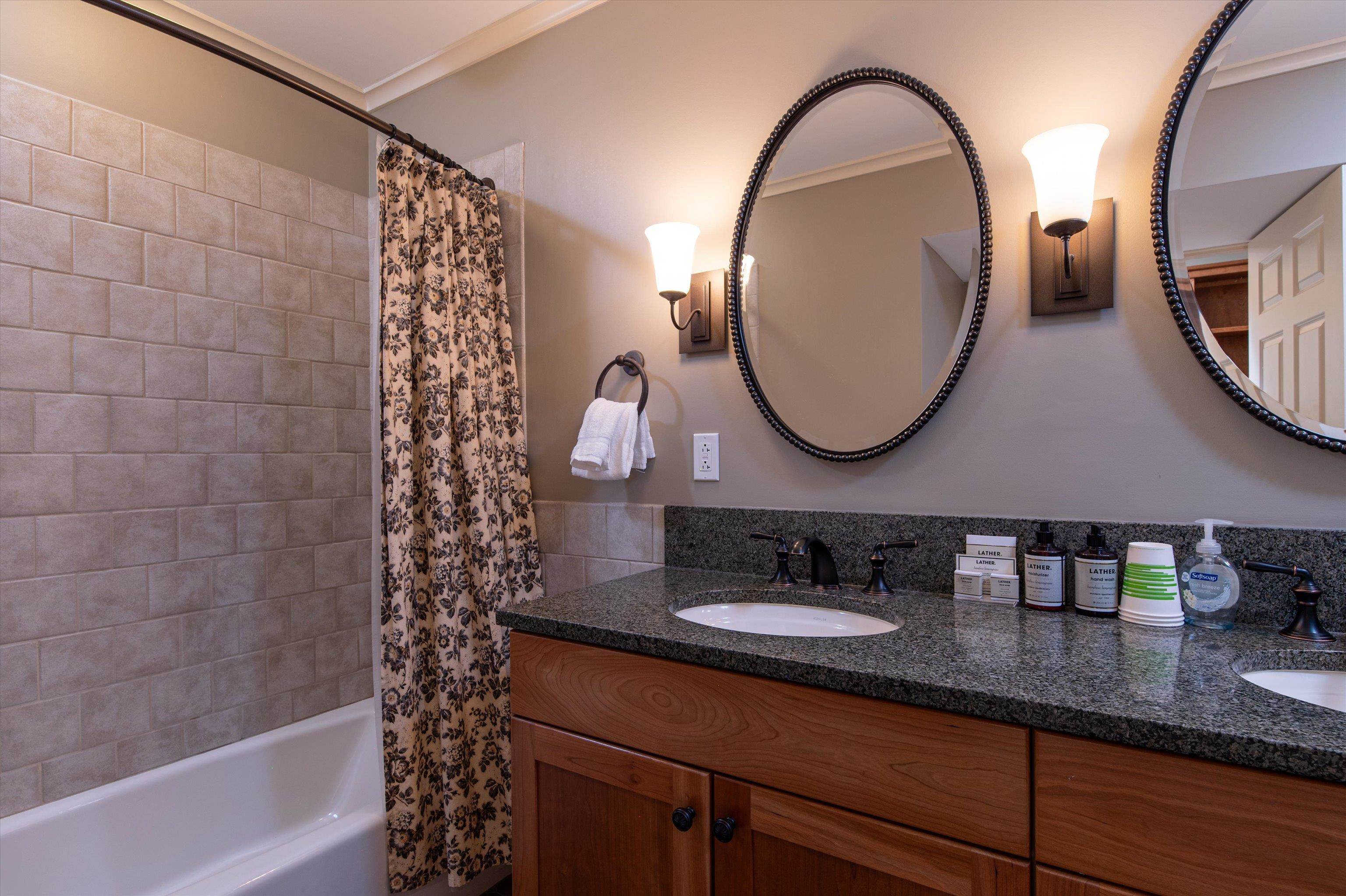 193 Jackson Gore Road Unit: 840/842