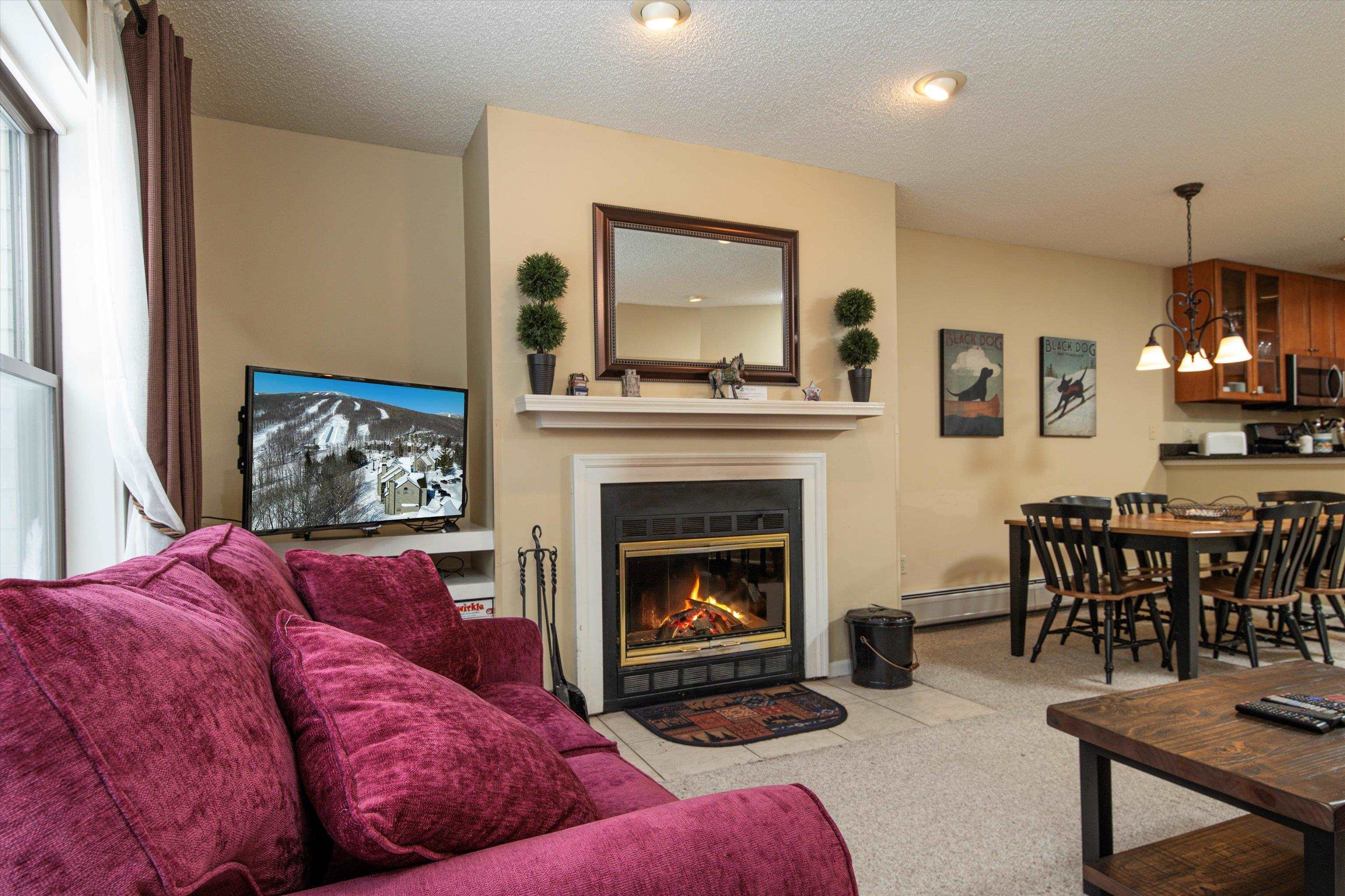 81 White Loop Unit: F102