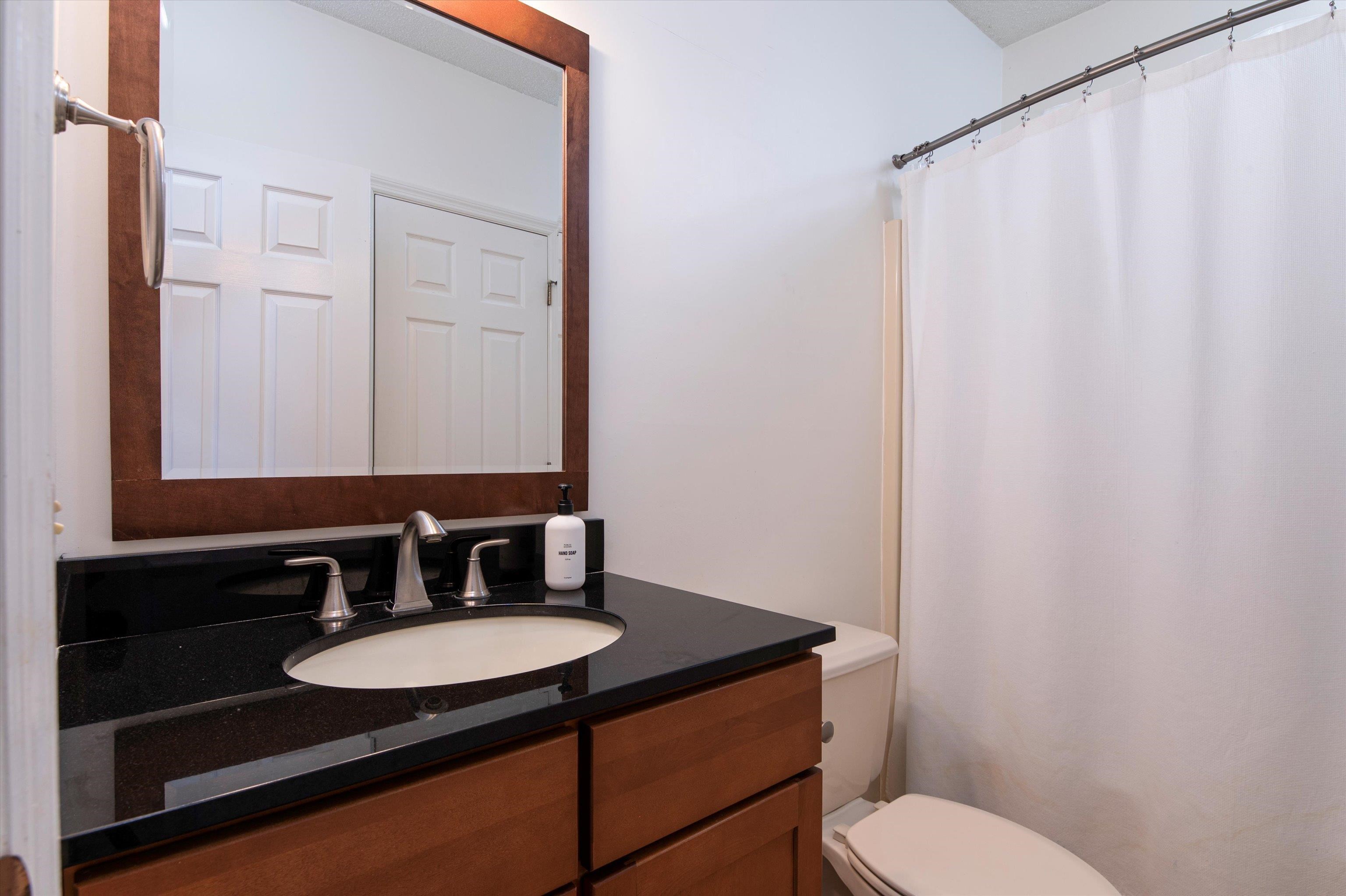 81 White Loop Unit: F102