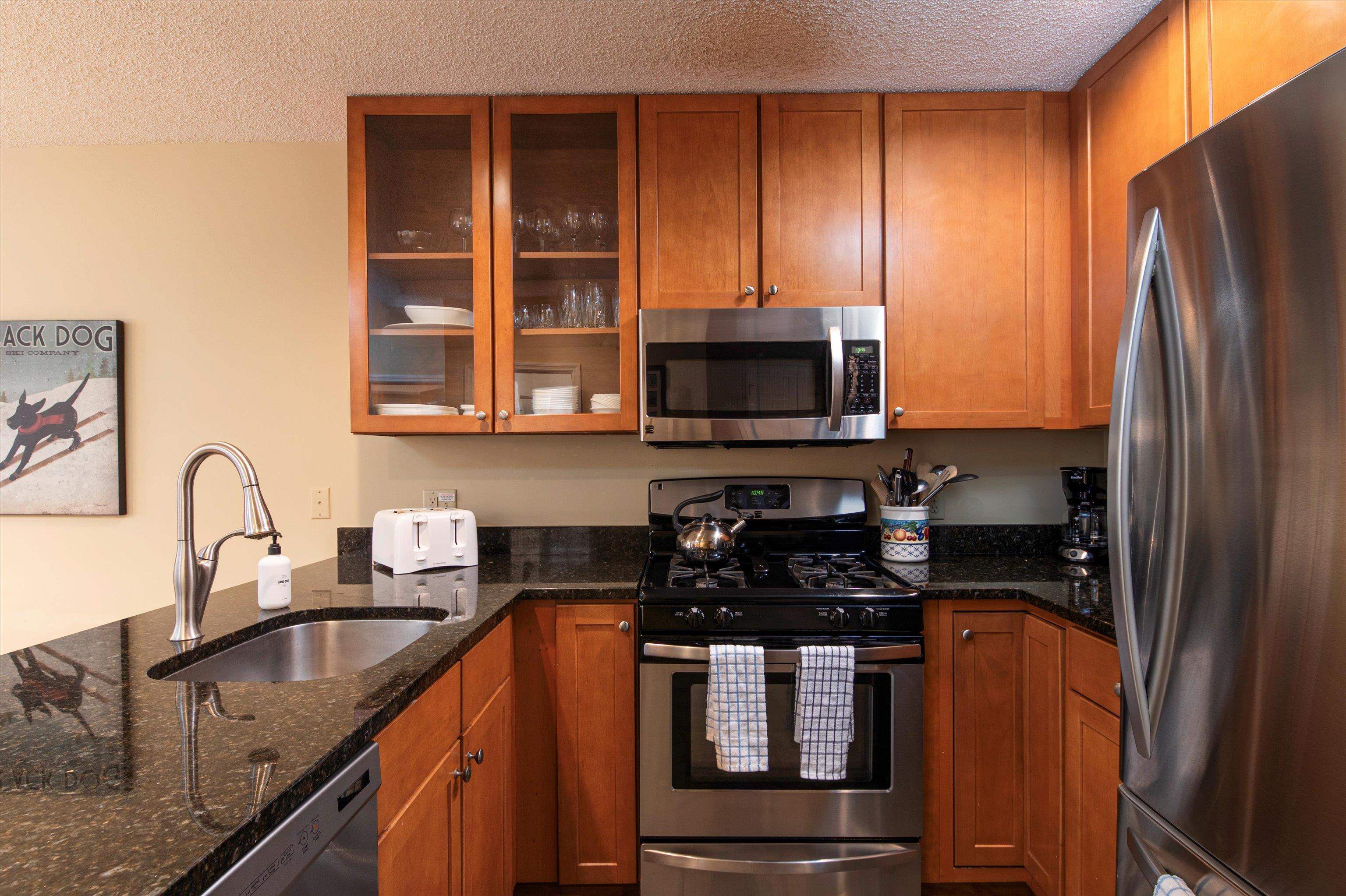 81 White Loop Unit: F102