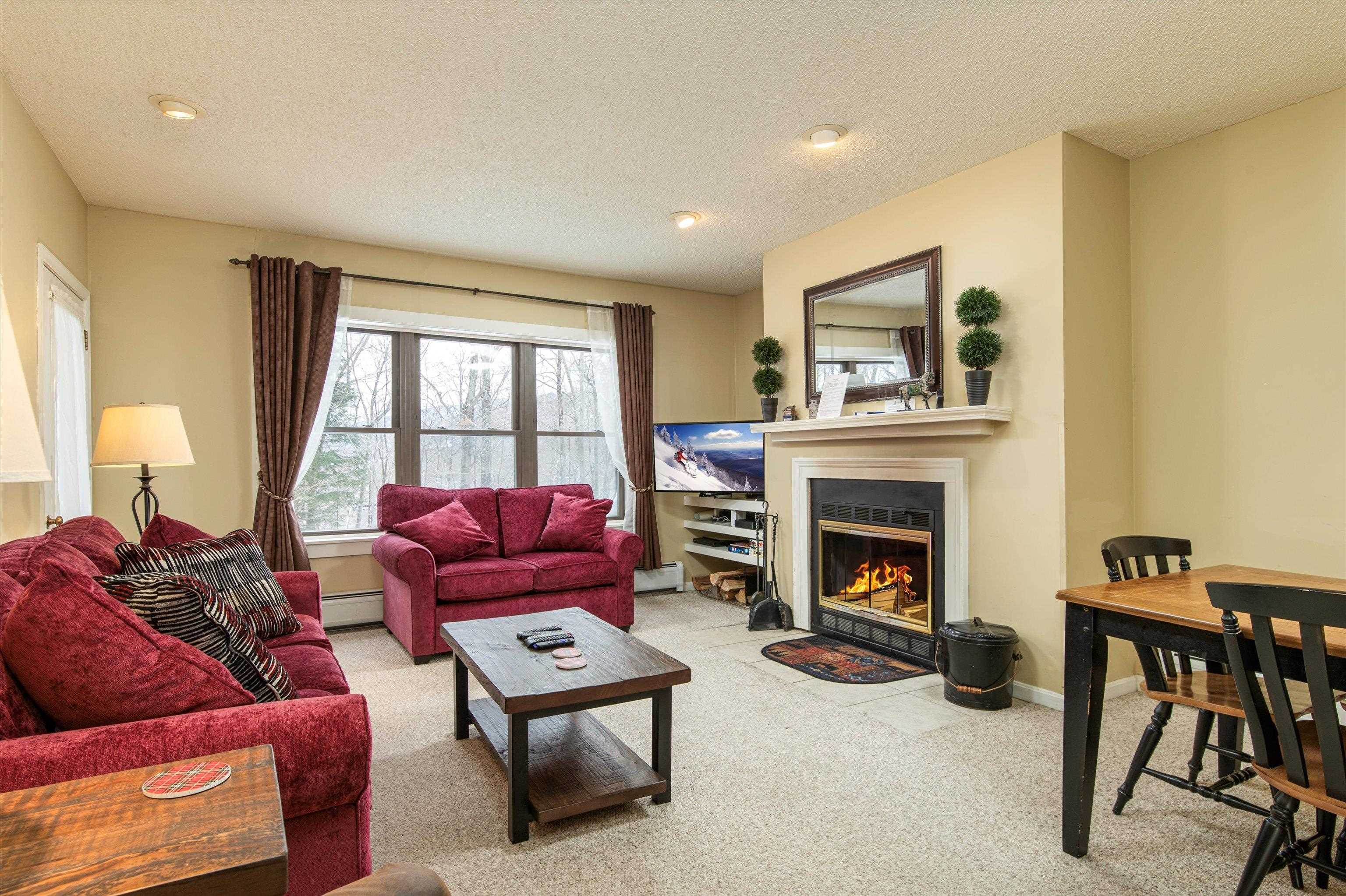 81 White Loop Unit: F102