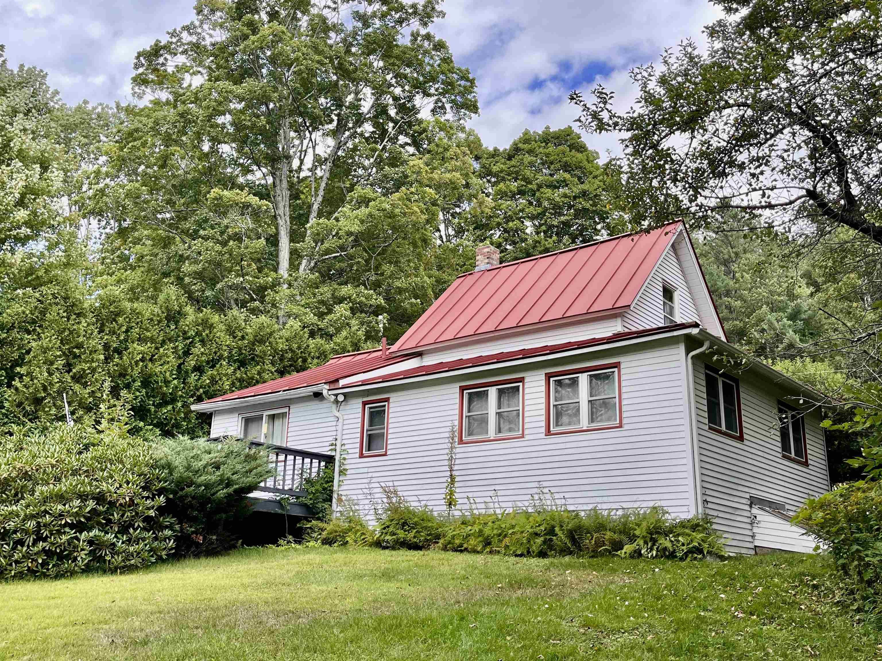 121 East Lake Road
