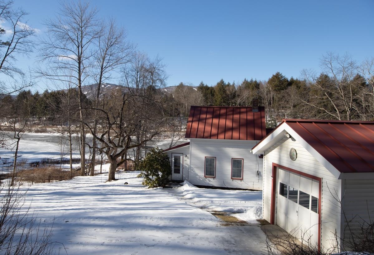 121 East Lake Road