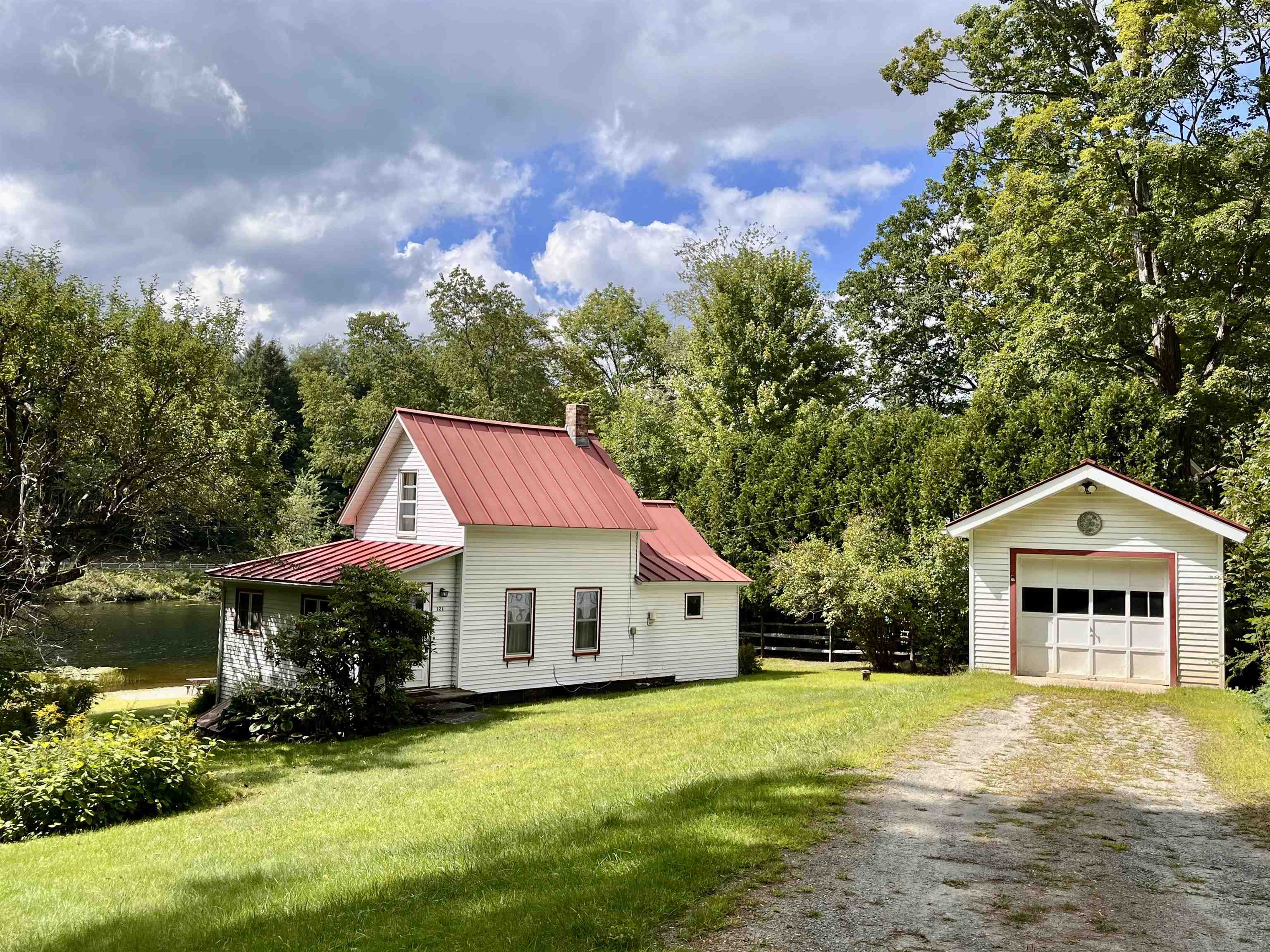 121 East Lake Road