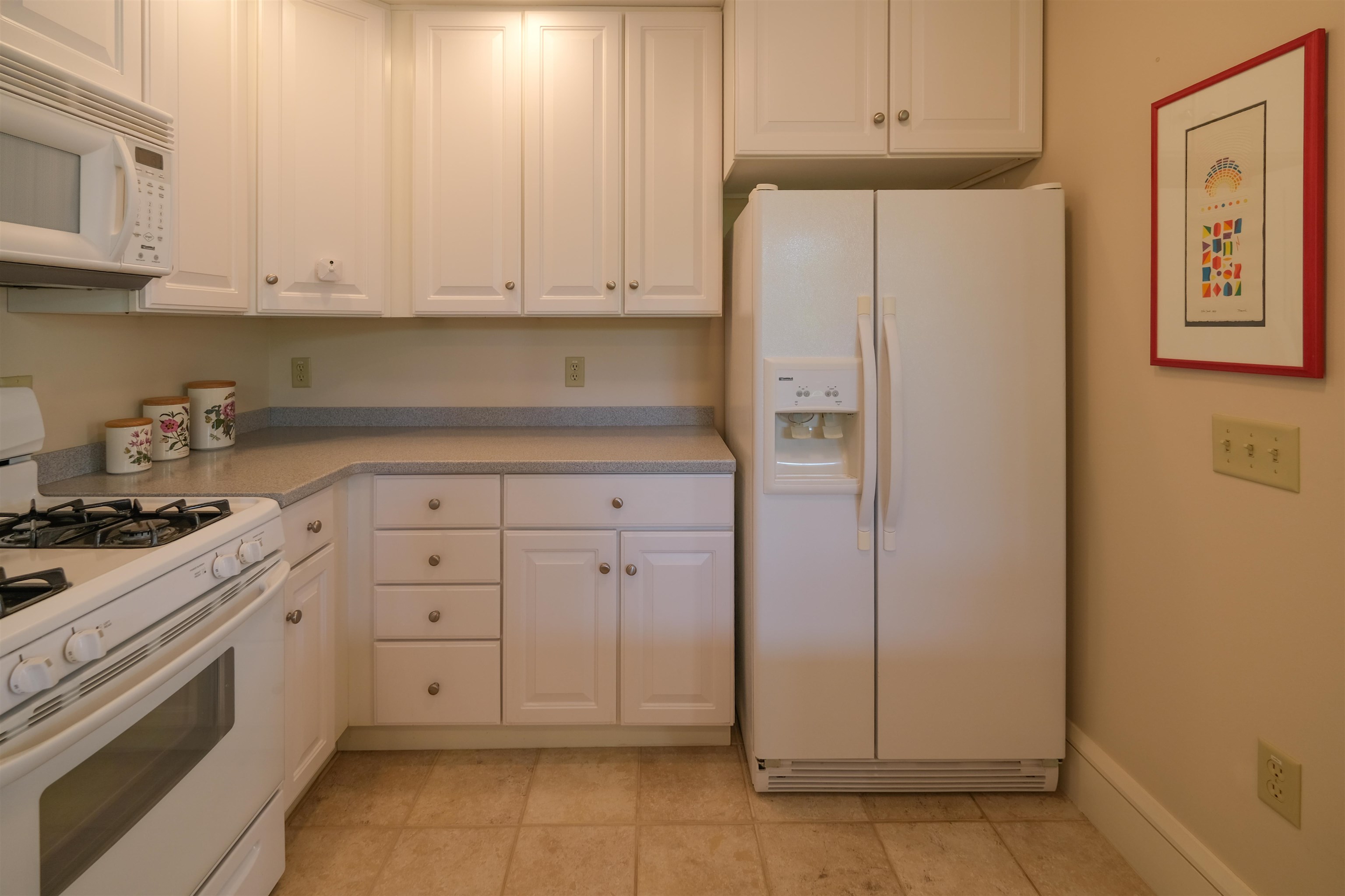 60 Spaulding Road Unit: J1