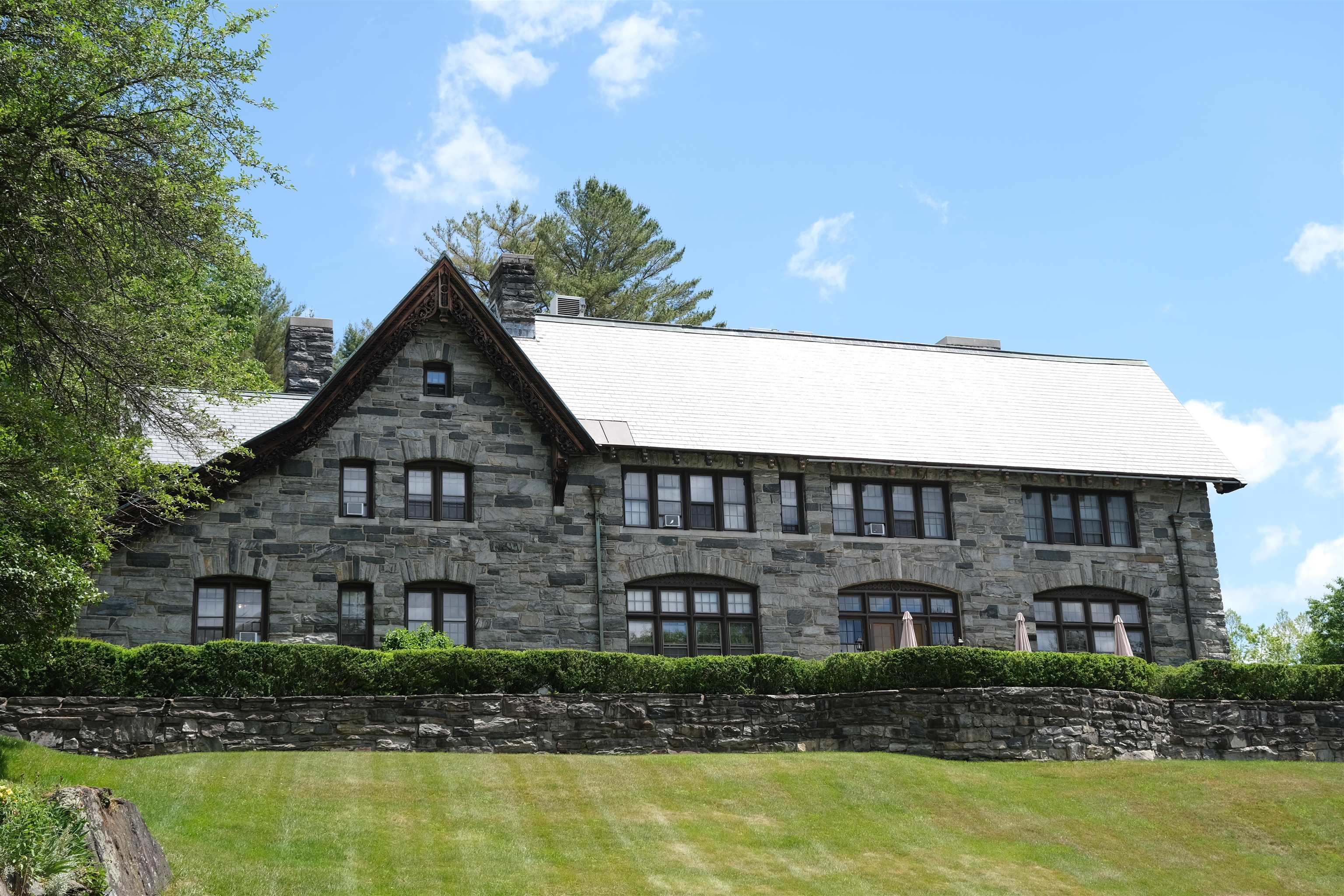 60 Spaulding Road Unit: J1