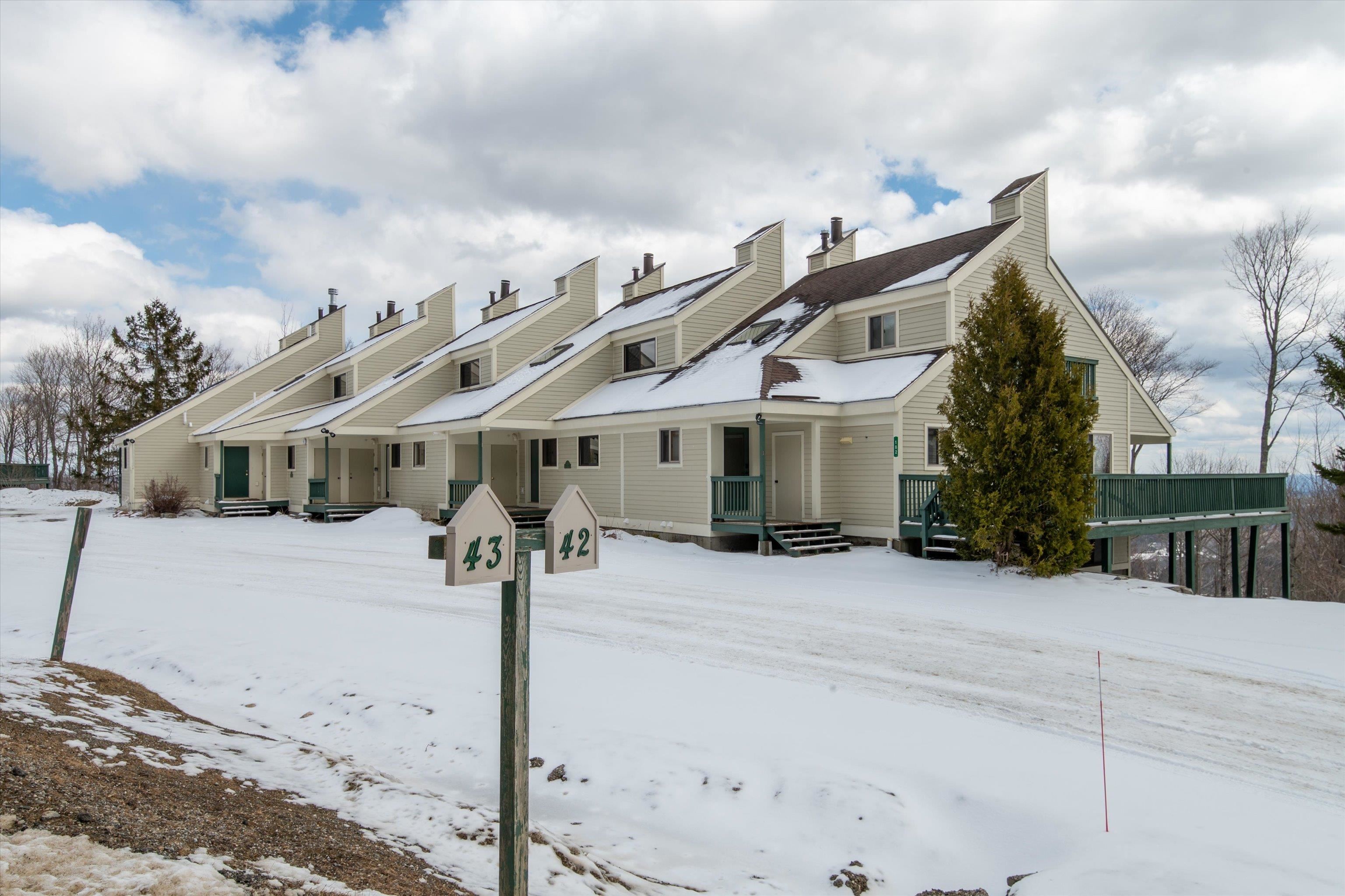 182 Okemo Trailside Extension Unit: 42 D