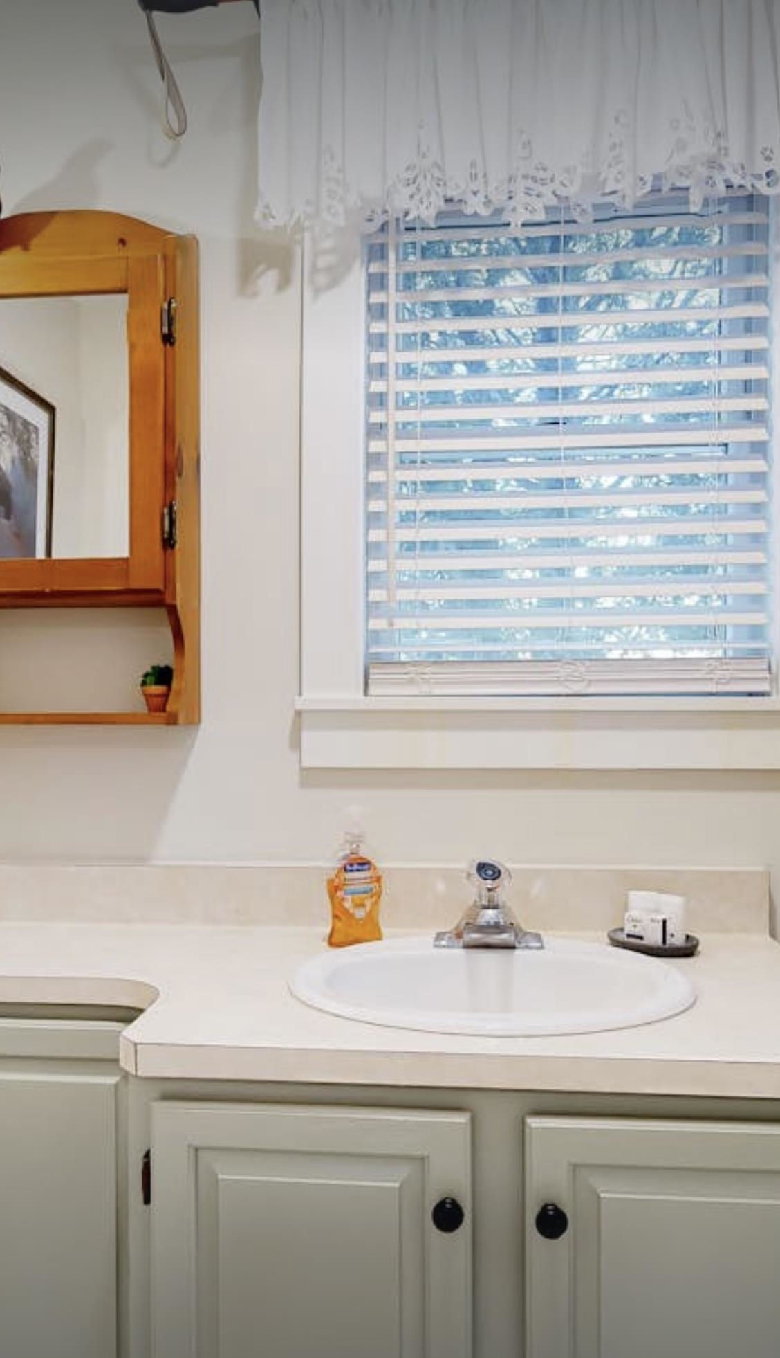32 Pond Street Unit: Unit #2
