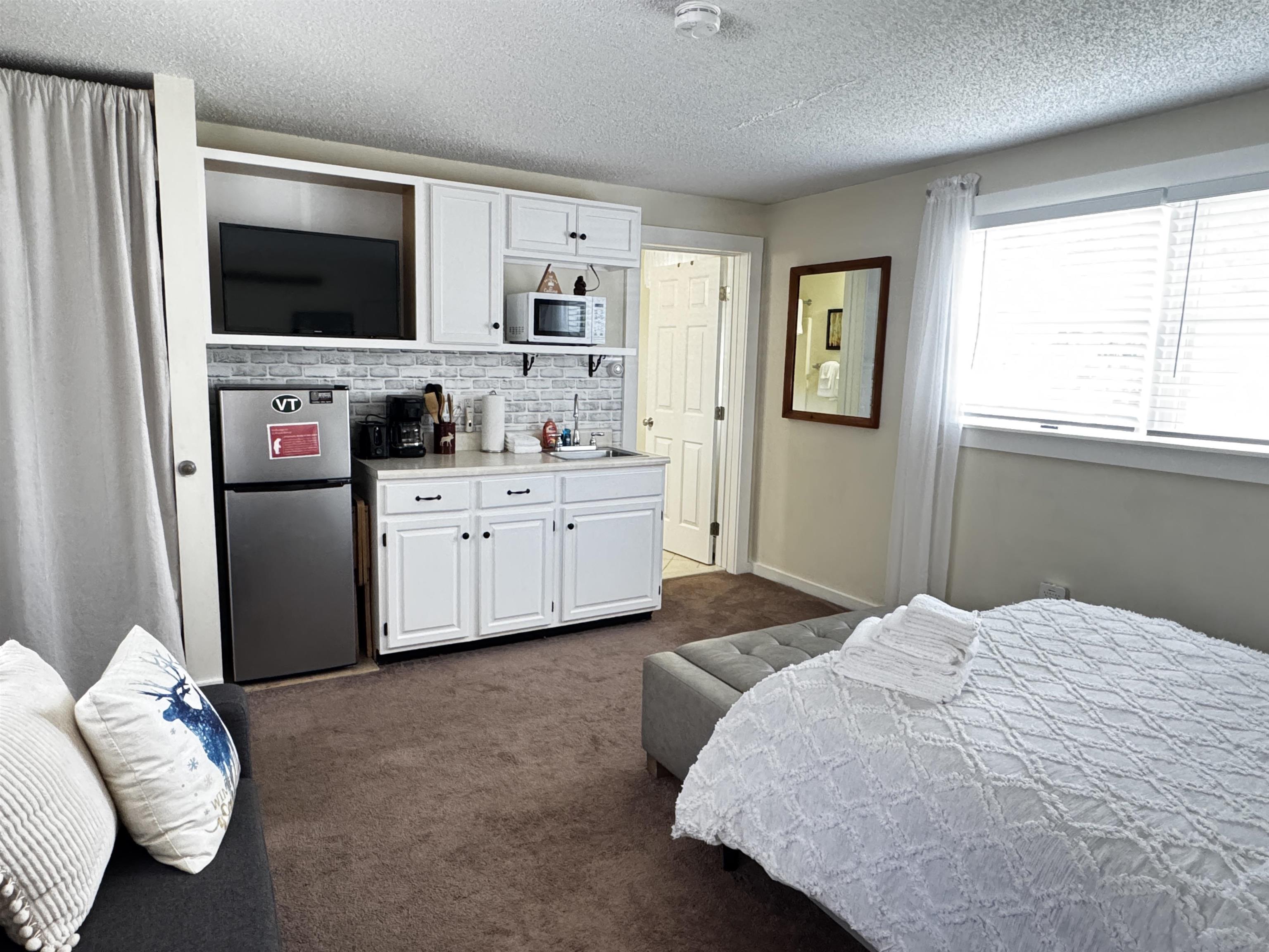 32 Pond Street Unit: Unit #2