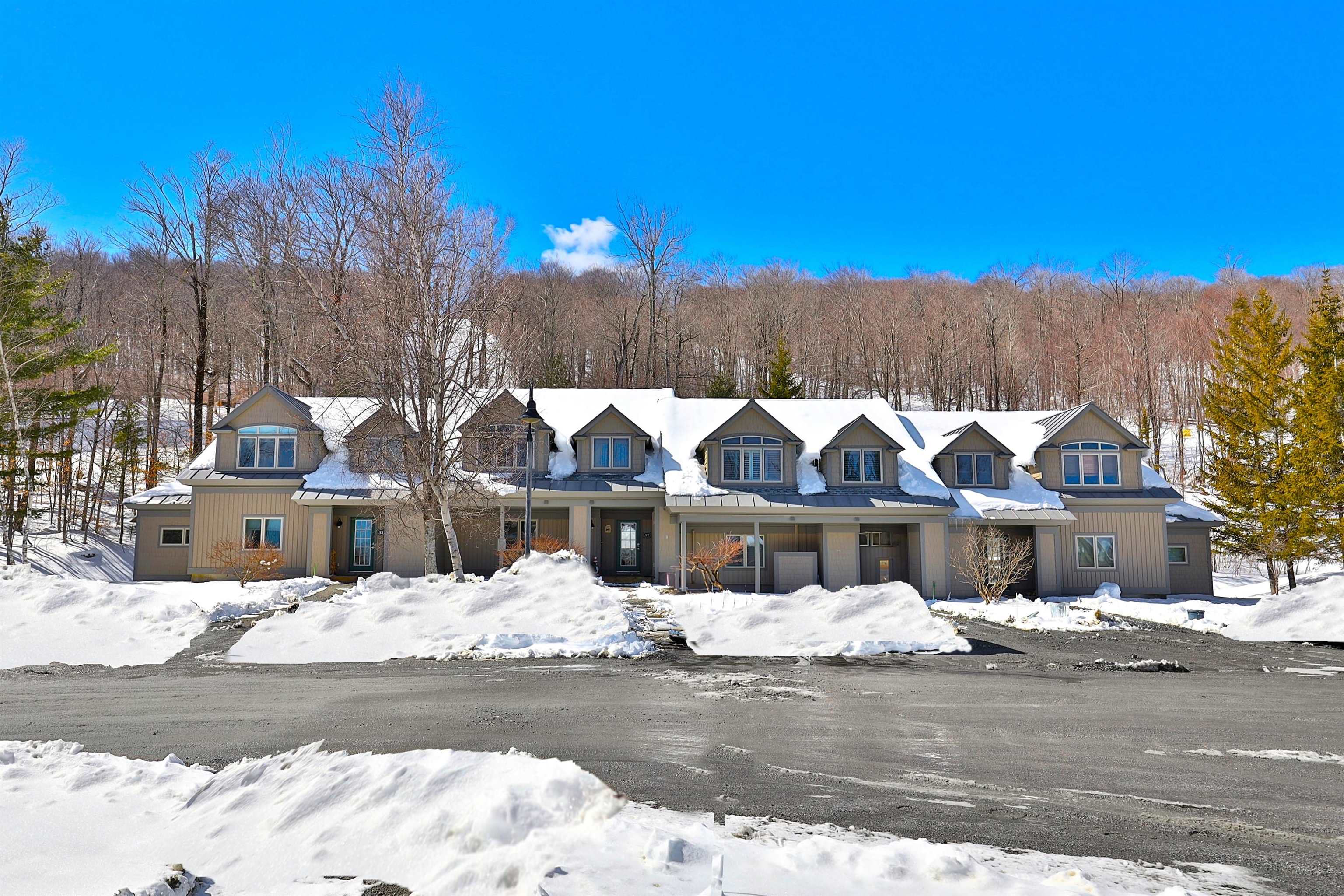 51 Alpine Way Unit: A2