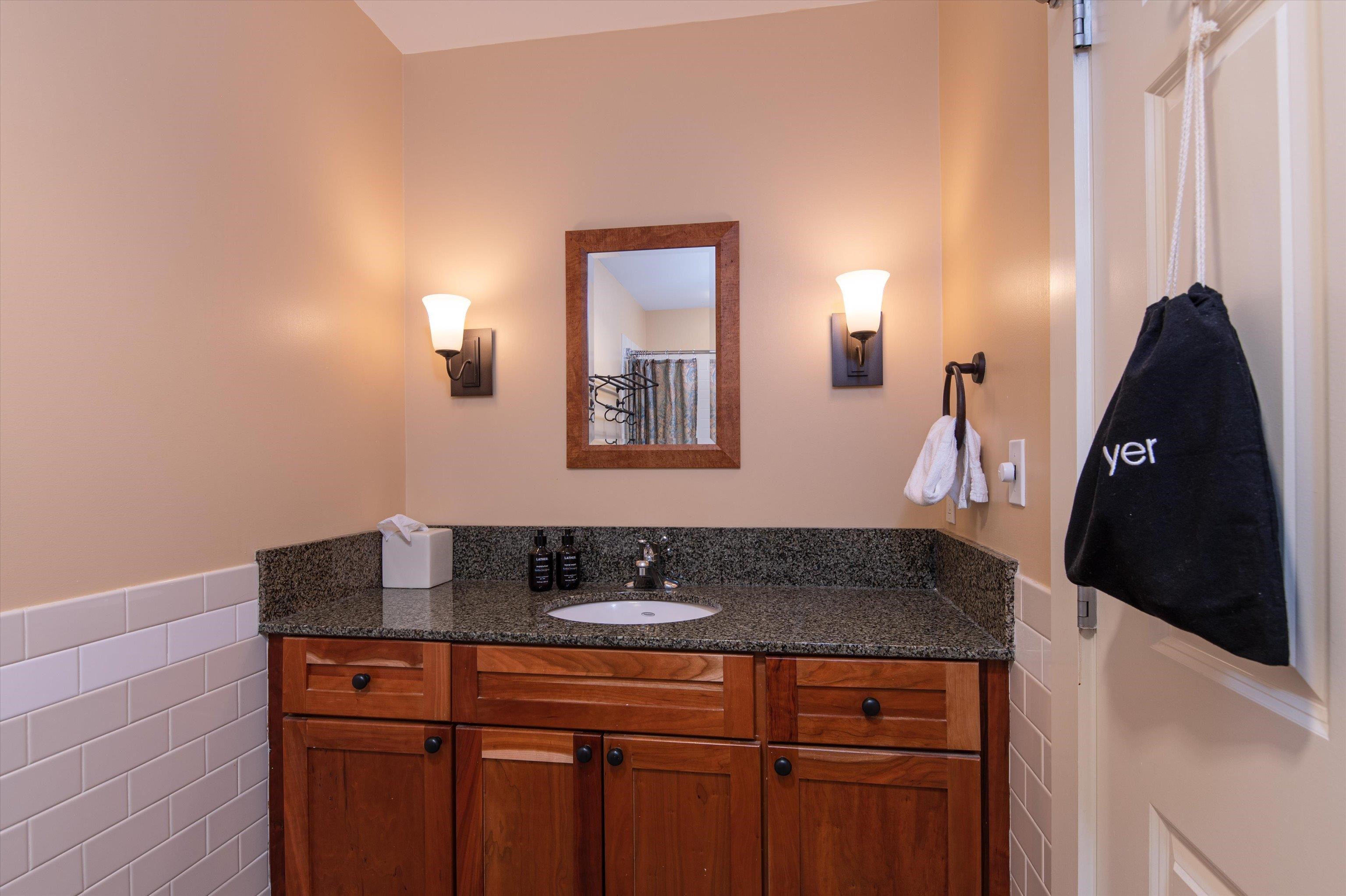 709/711 Qtr. I, Adams House