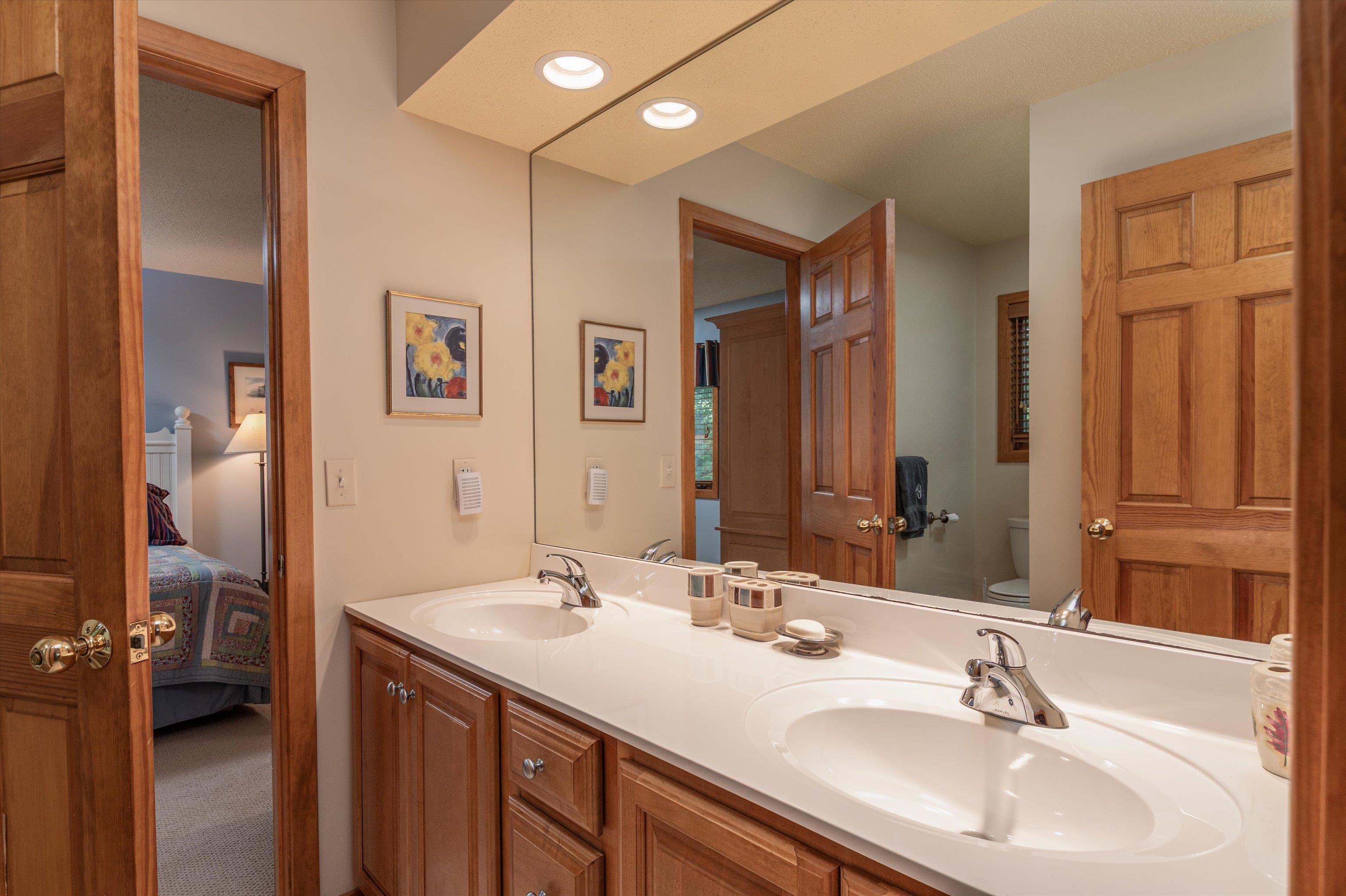 80 Mountain View Drive