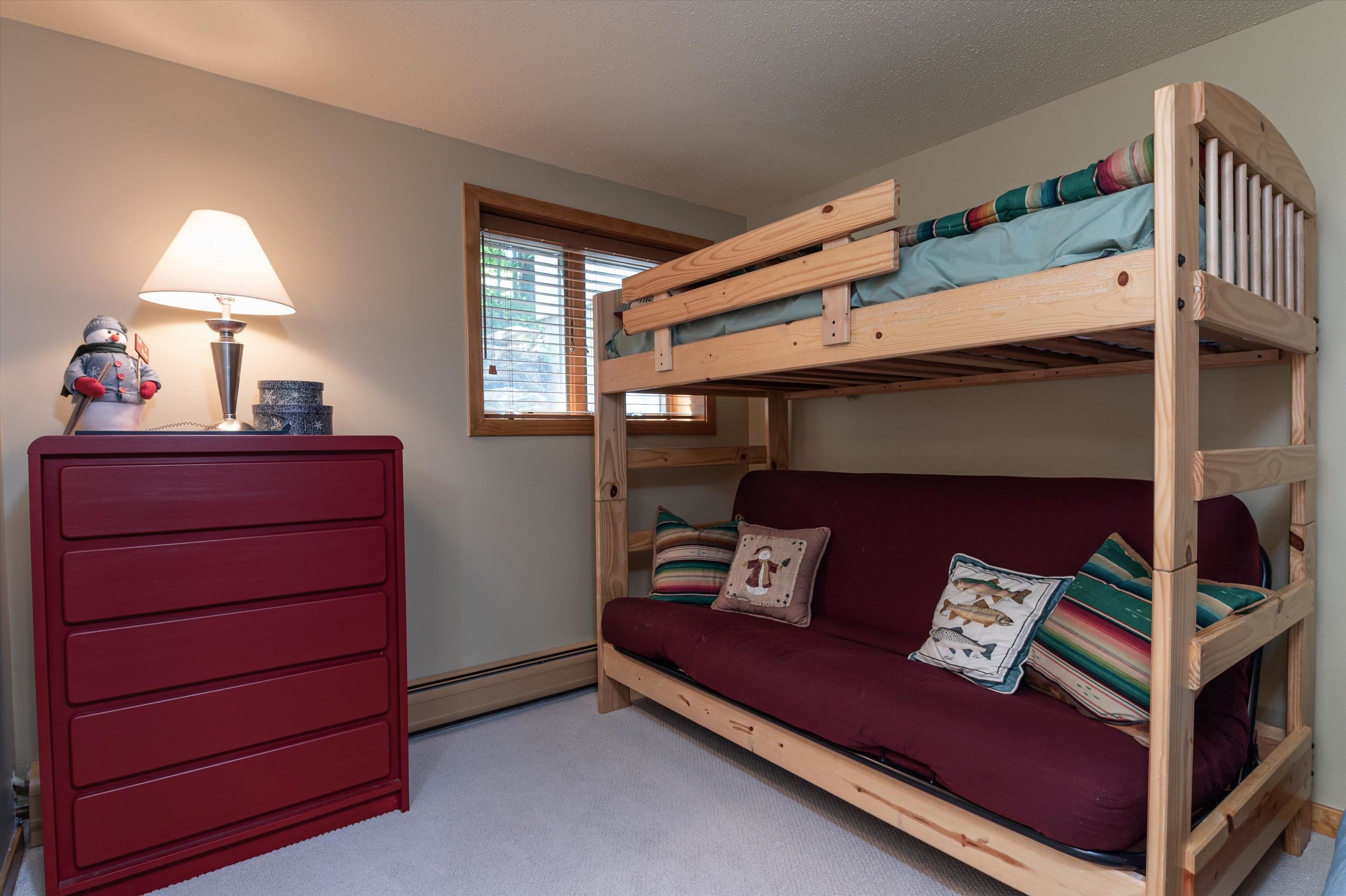 80 Mountain View Drive