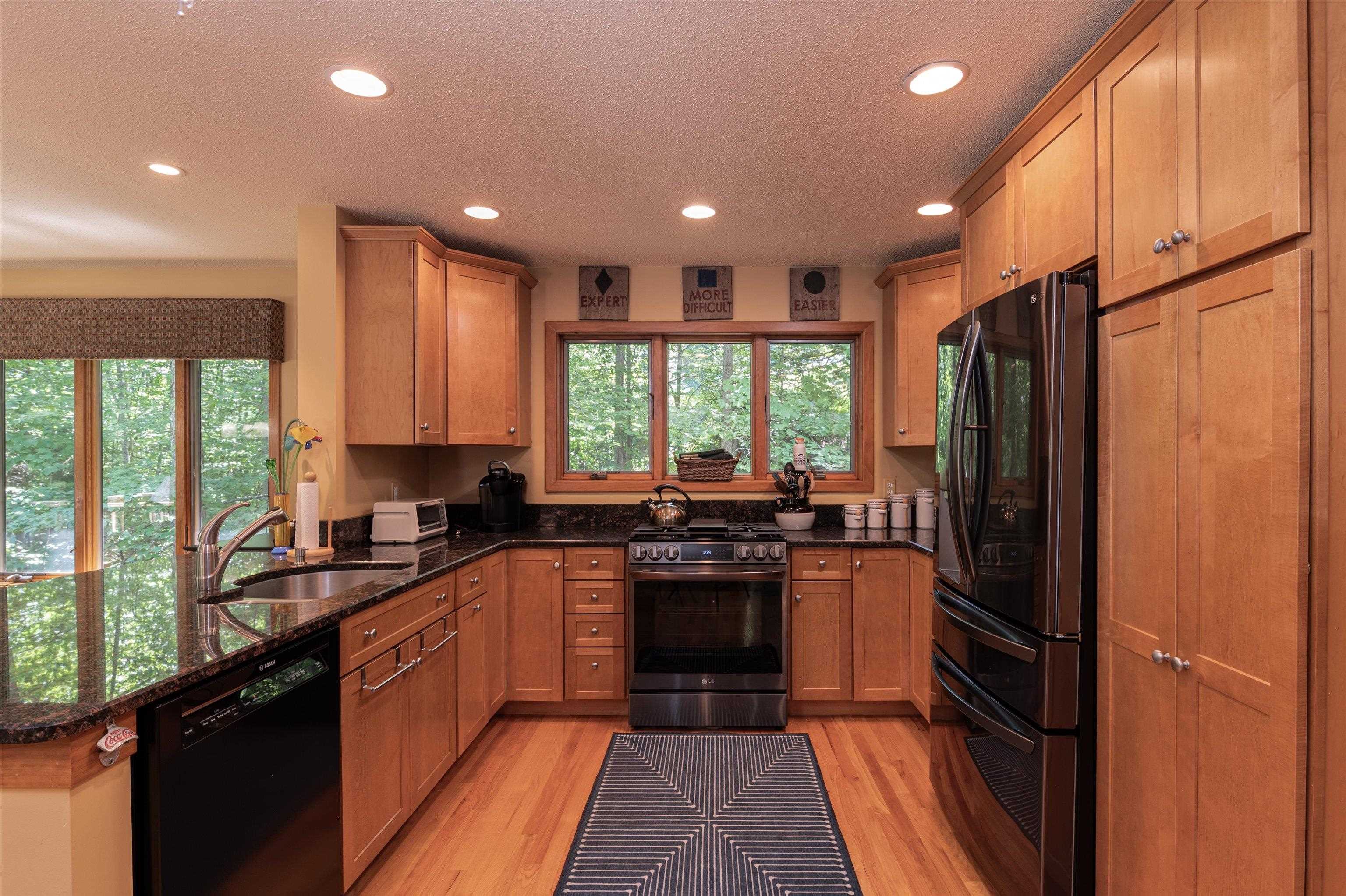 80 Mountain View Drive