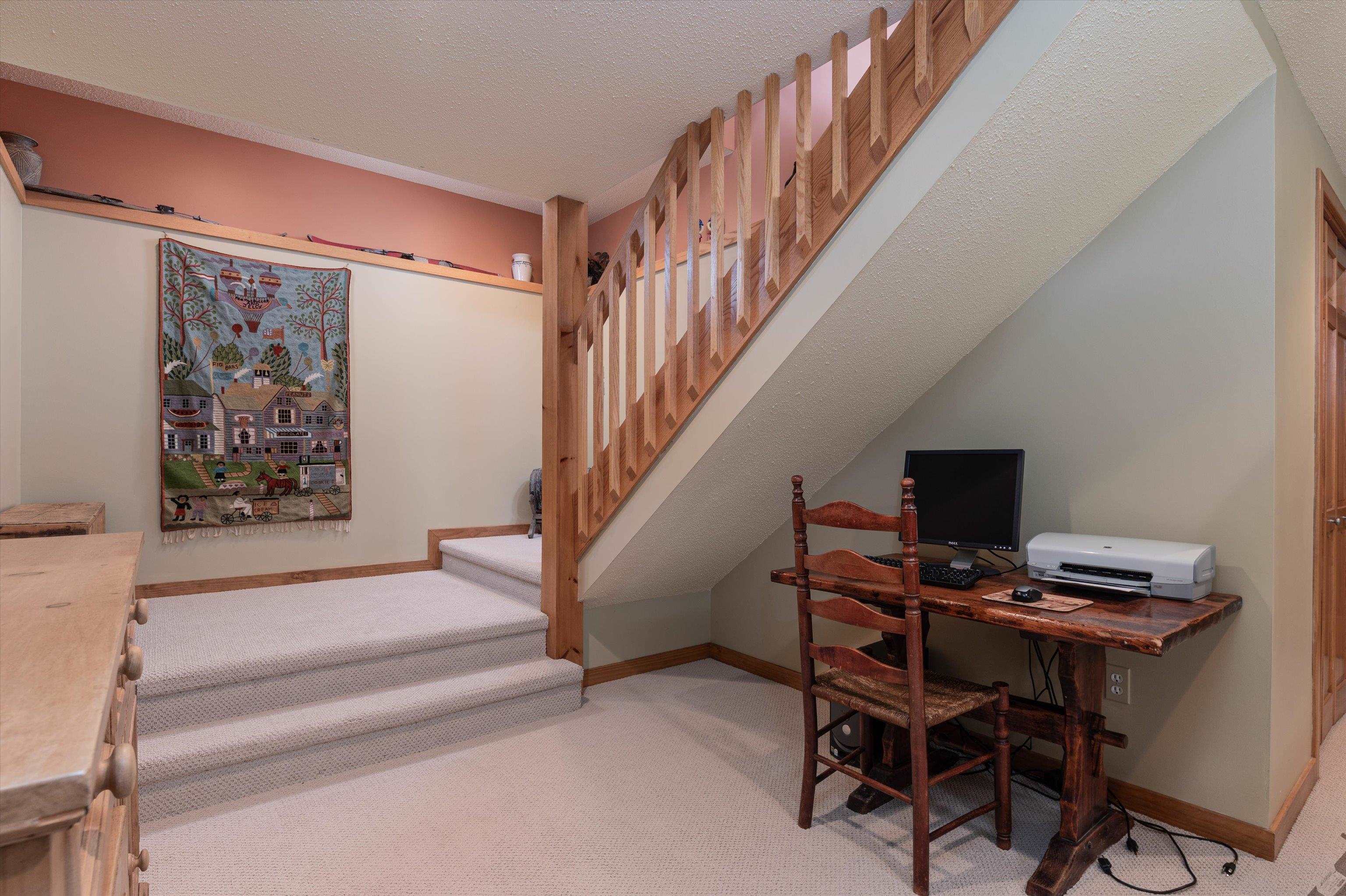 80 Mountain View Drive