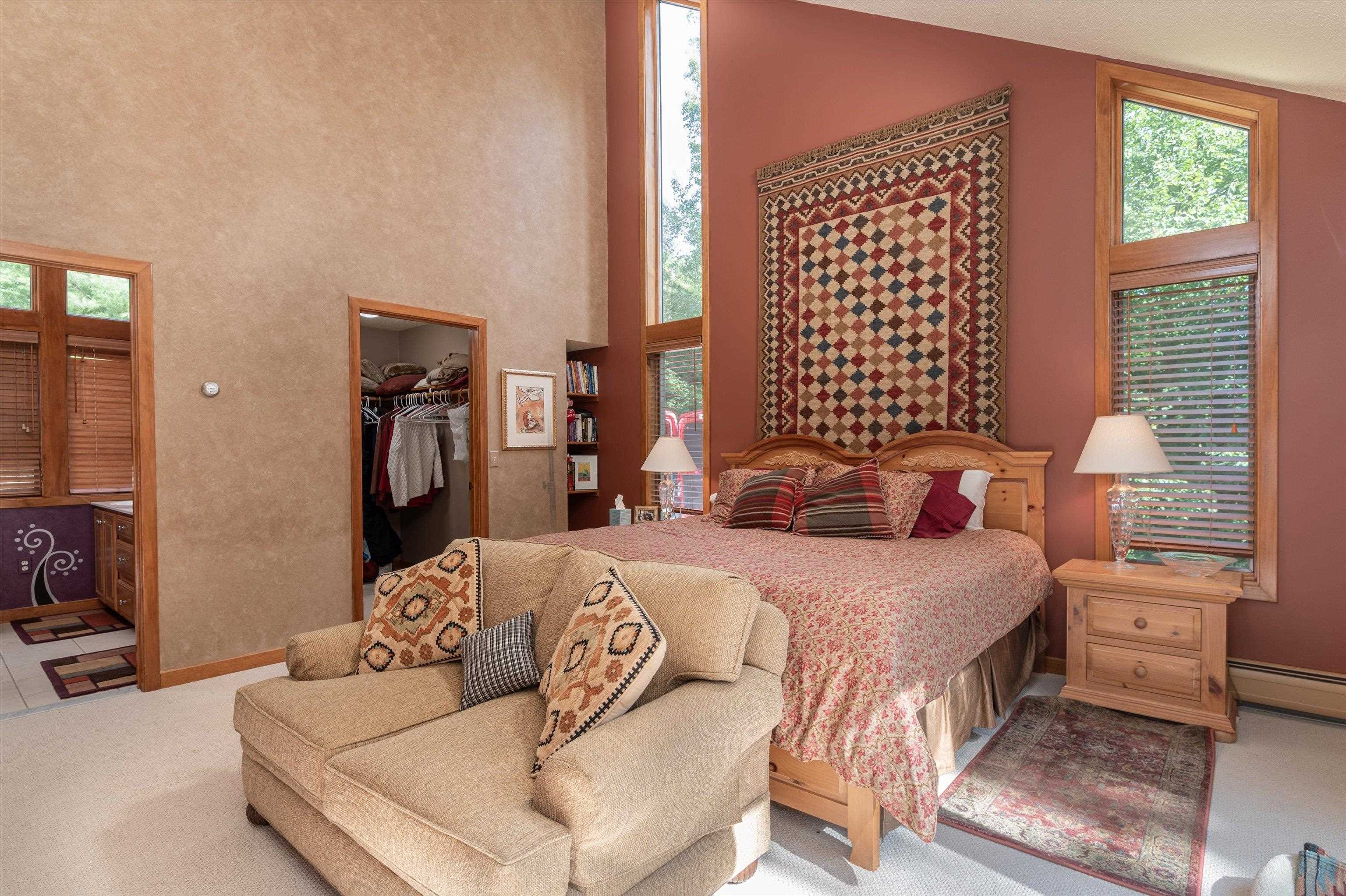 80 Mountain View Drive