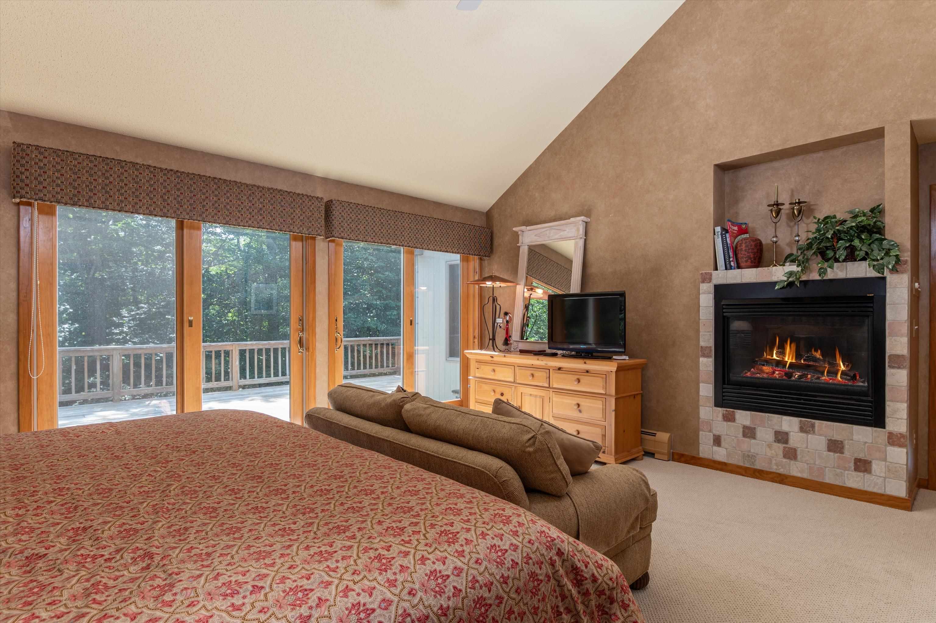 80 Mountain View Drive