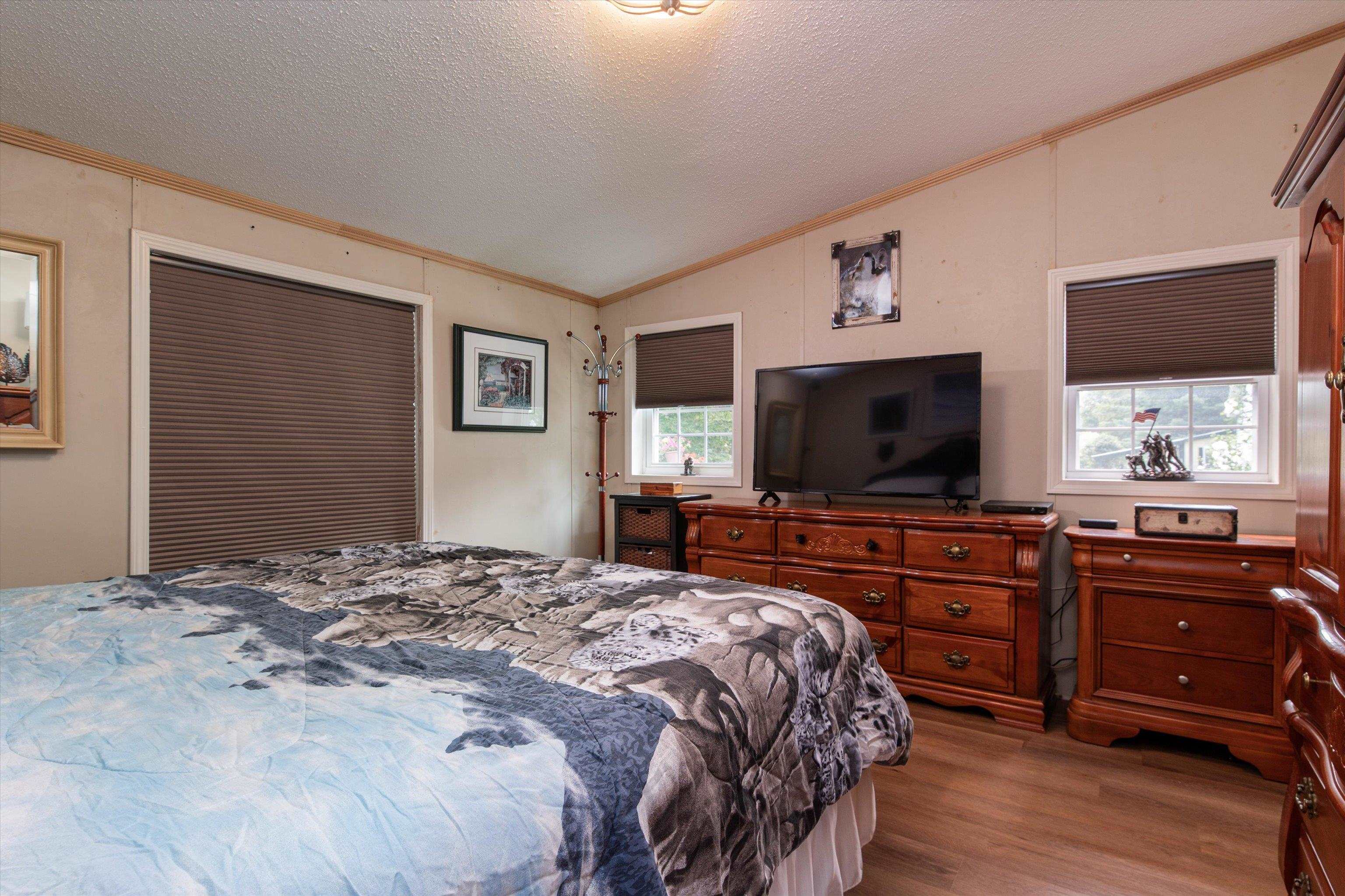 10 Stryhas Trailer Court