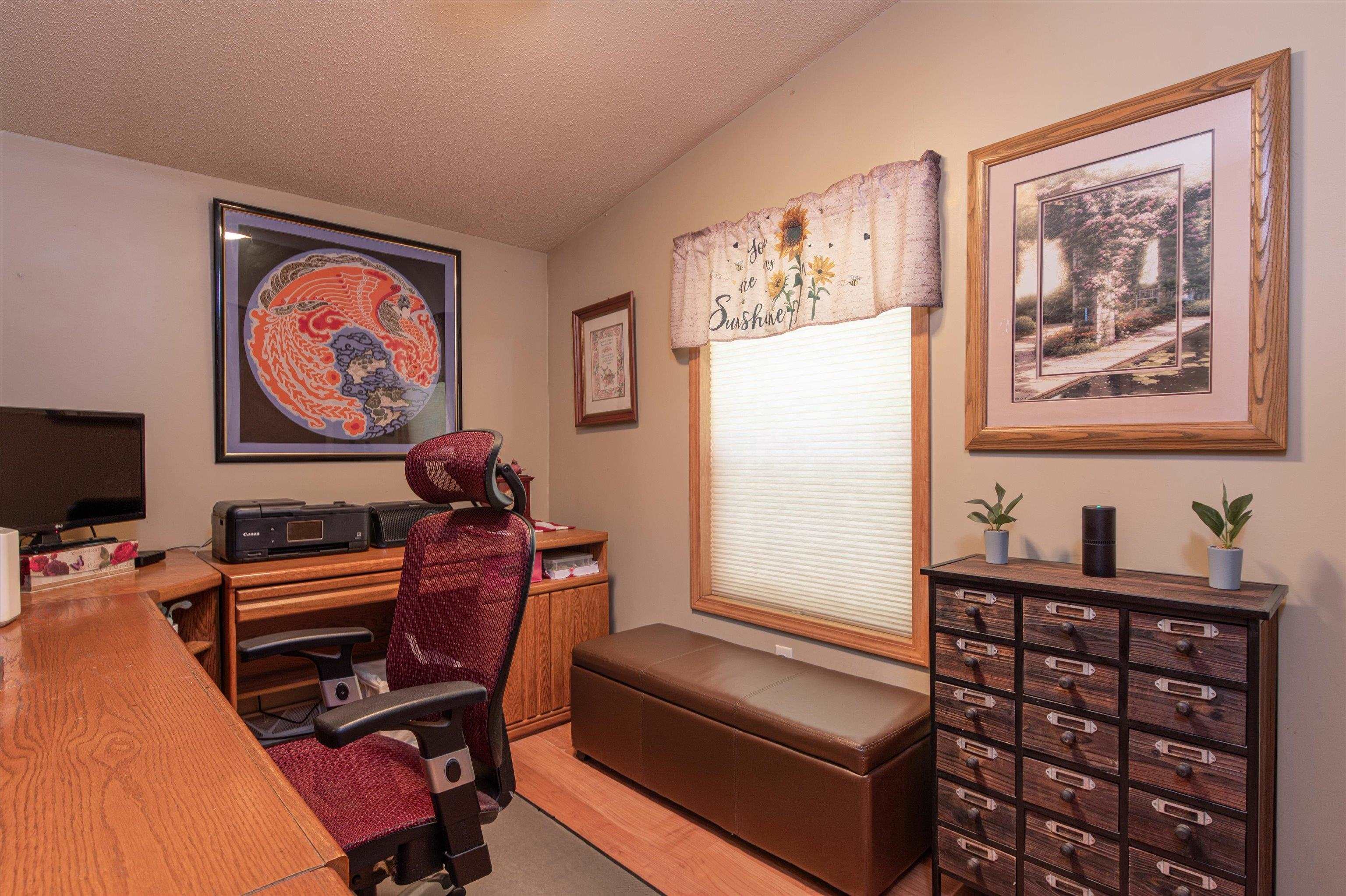 10 Stryhas Trailer Court