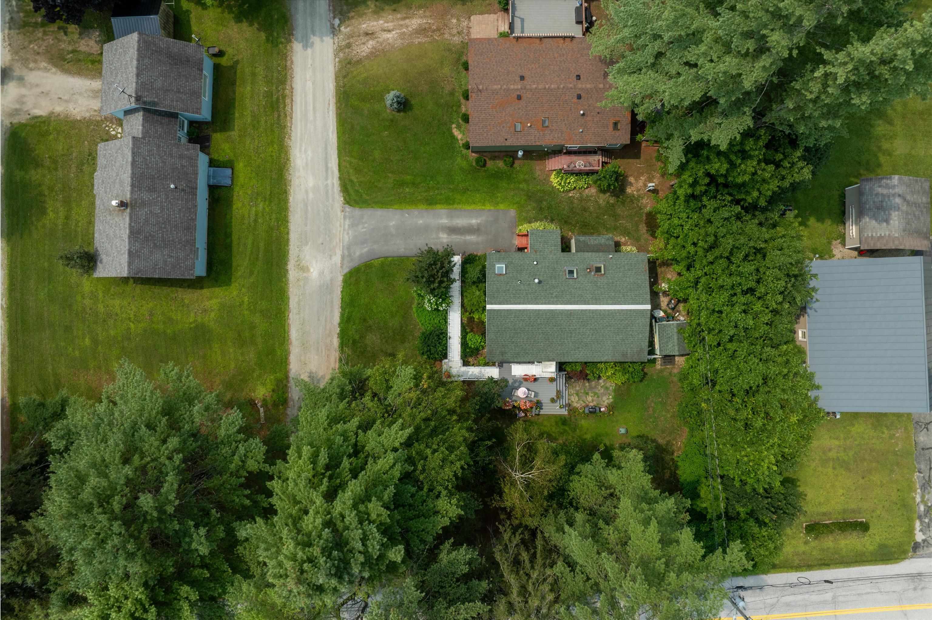 10 Stryhas Trailer Court