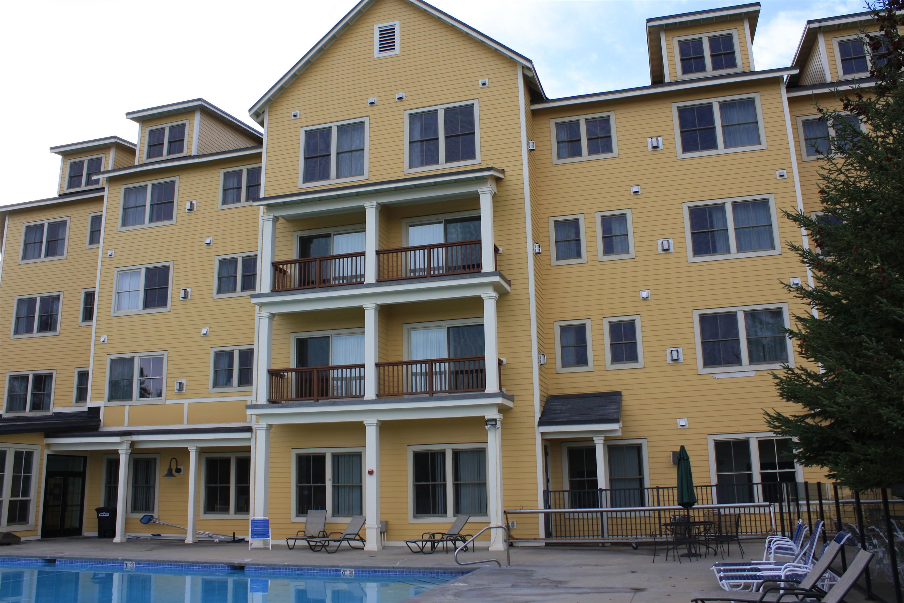 416 Qtr. I Jackson Gore Inn