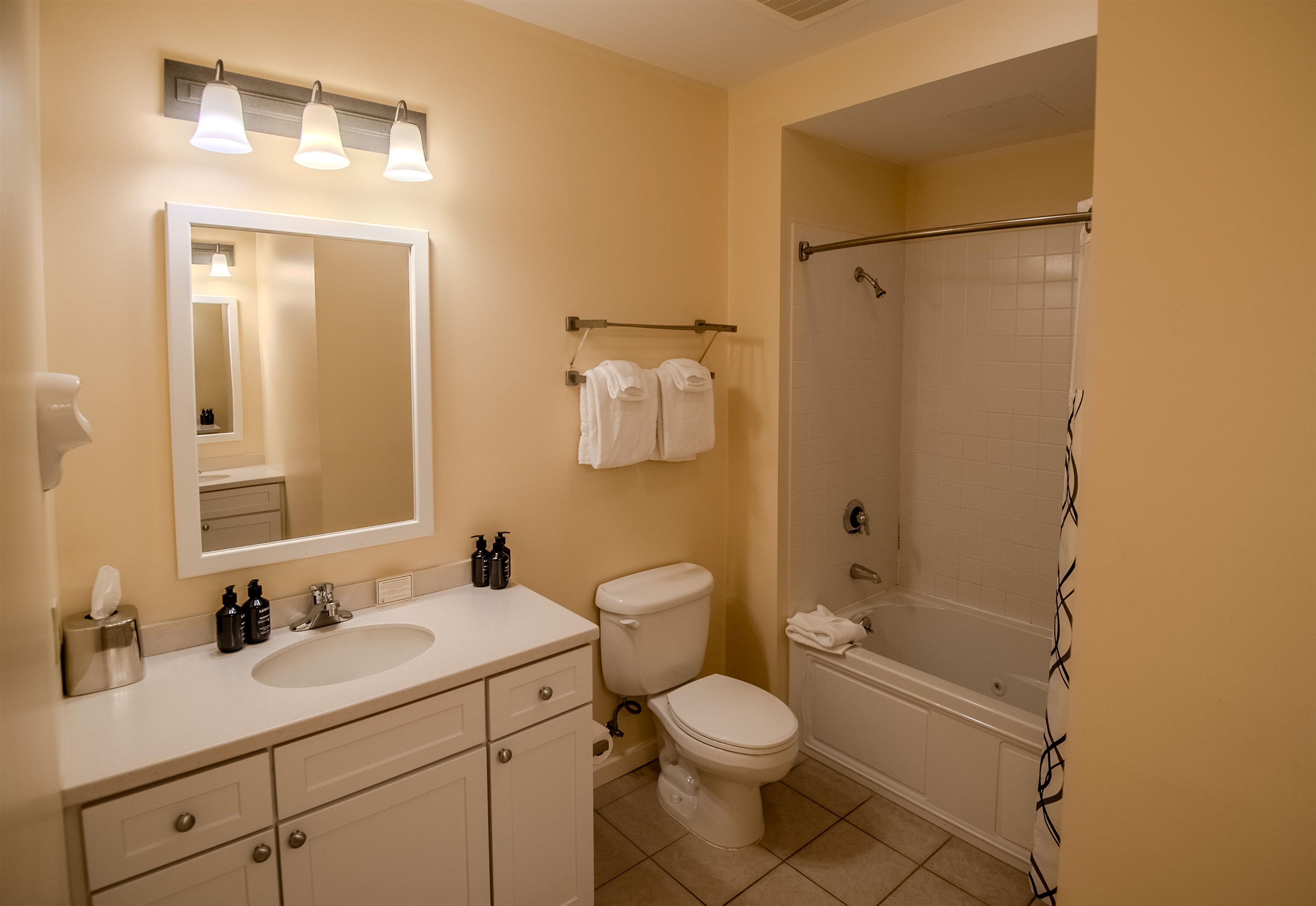 416 Qtr. I Jackson Gore Inn