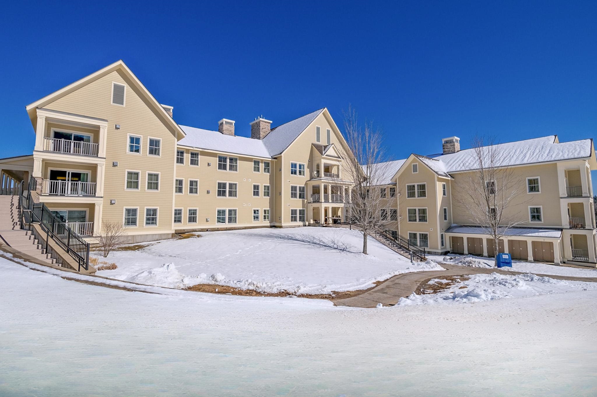 606/608 QII Jackson Gore Adams House Unit: 606/608 QII